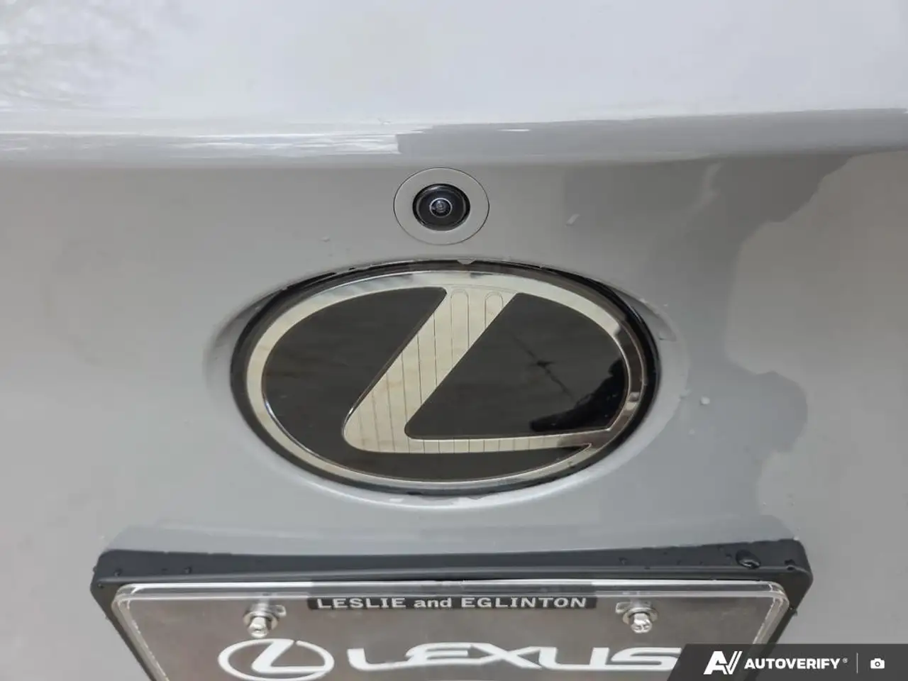 Lexus RZ снимка Lexus RZ