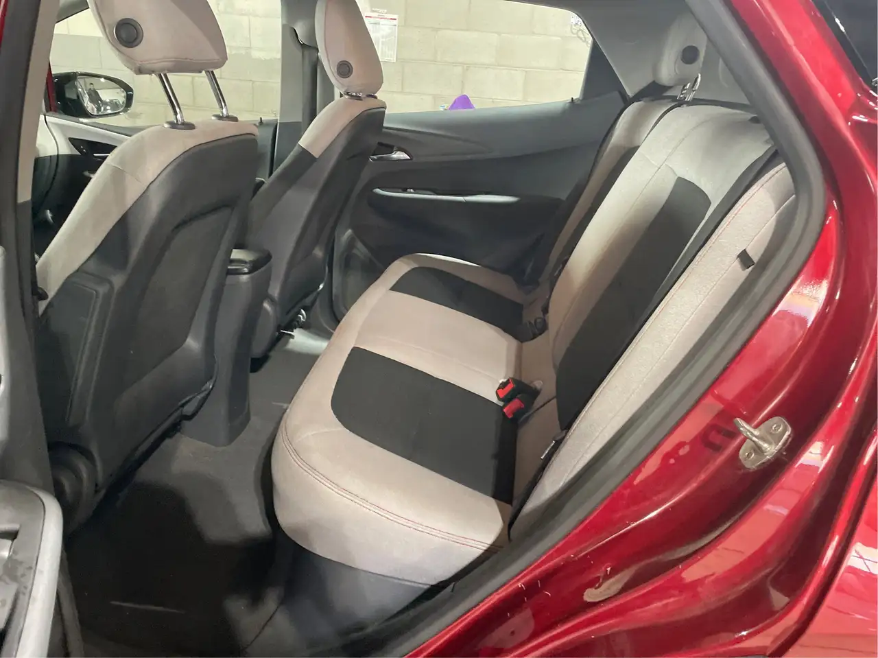 Chevrolet Bolt снимка Chevrolet Bolt