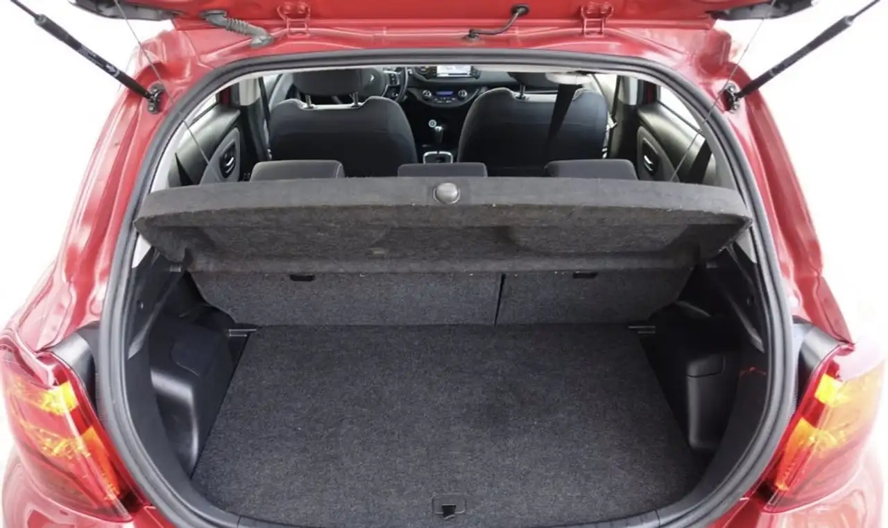 Toyota Yaris Yaris — photo 4