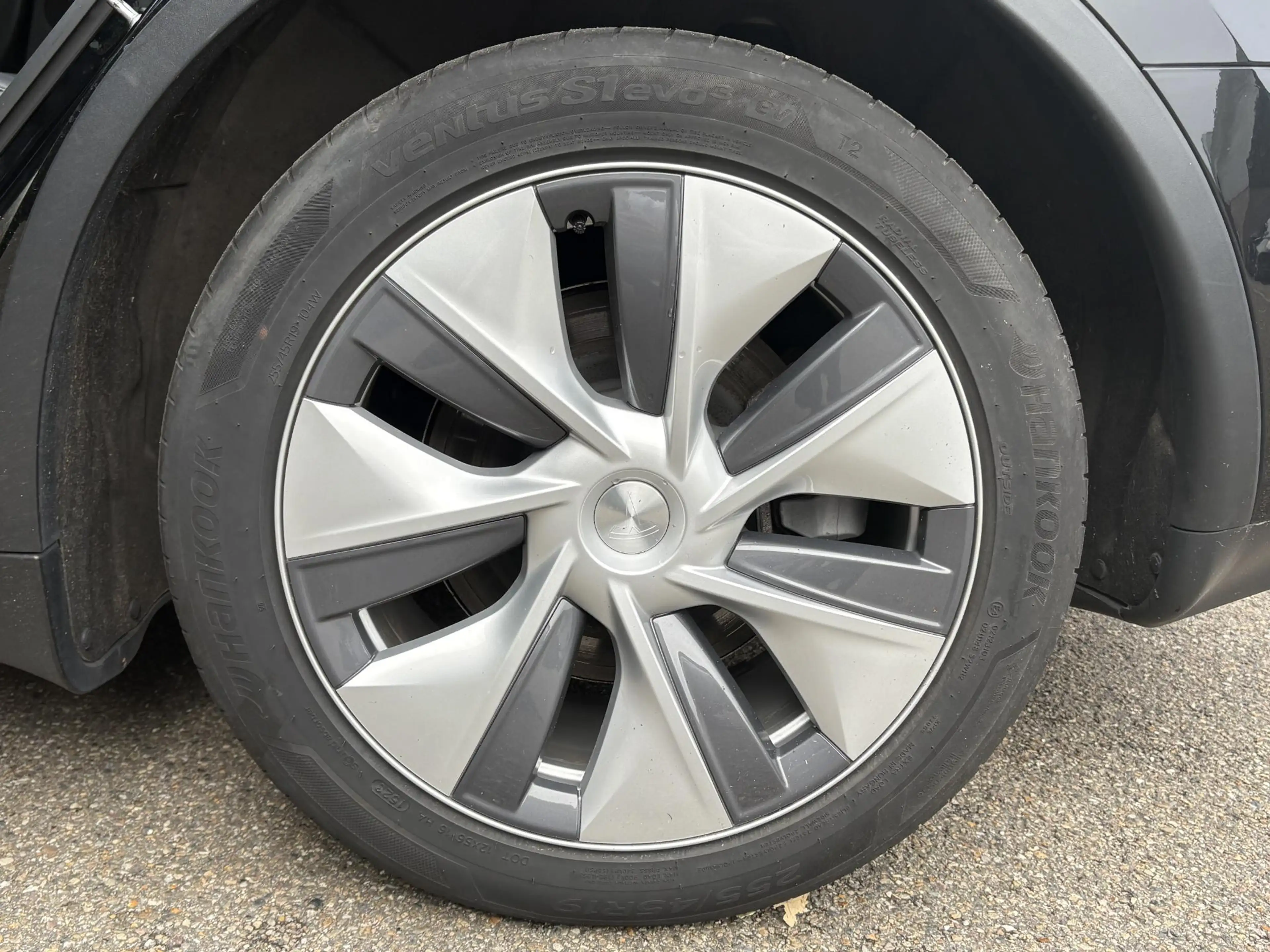 Tesla Model Y Long Range AWD 75 kWh VAN:40.900,- VOOR:37.440,- U — photo 14