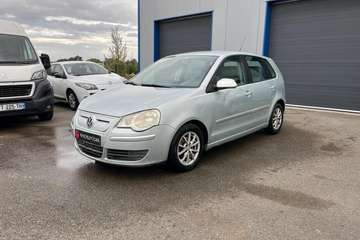 Polo 1.4 TDI 80ch IV 9N3 Blue Motion REGULATEUR CLIM 5 PORTES DISTRIBUTION NEUVE REVISEE GTIE 12 MO