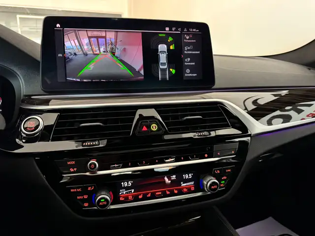 BMW 530 d xDrive M Sport RFK*SCHIEBED.*AHK*TOTW.*LASER*ACC Ansicht 36