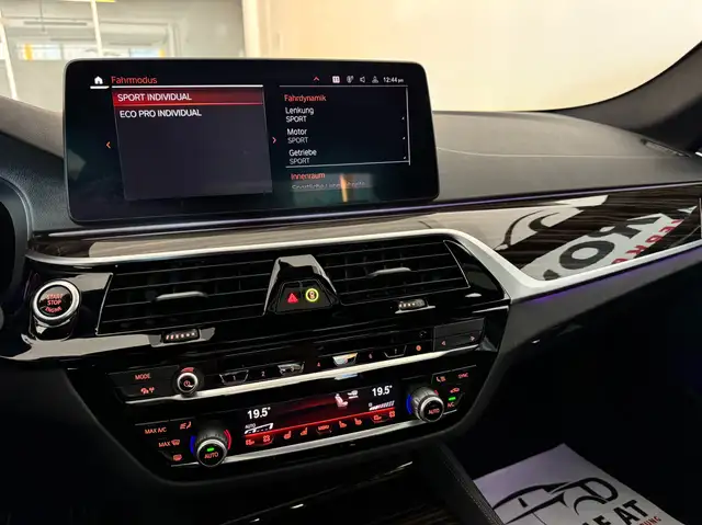 BMW 530 d xDrive M Sport RFK*SCHIEBED.*AHK*TOTW.*LASER*ACC Ansicht 24