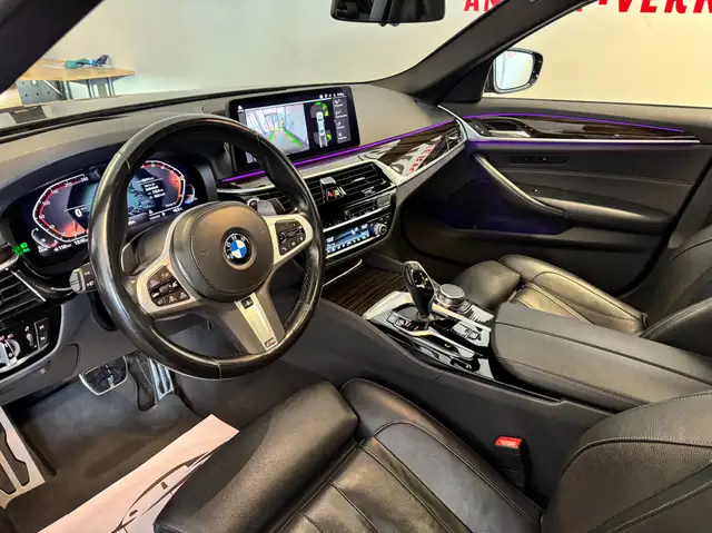 BMW 530 d xDrive M Sport RFK*SCHIEBED.*AHK*TOTW.*LASER*ACC Ansicht 40