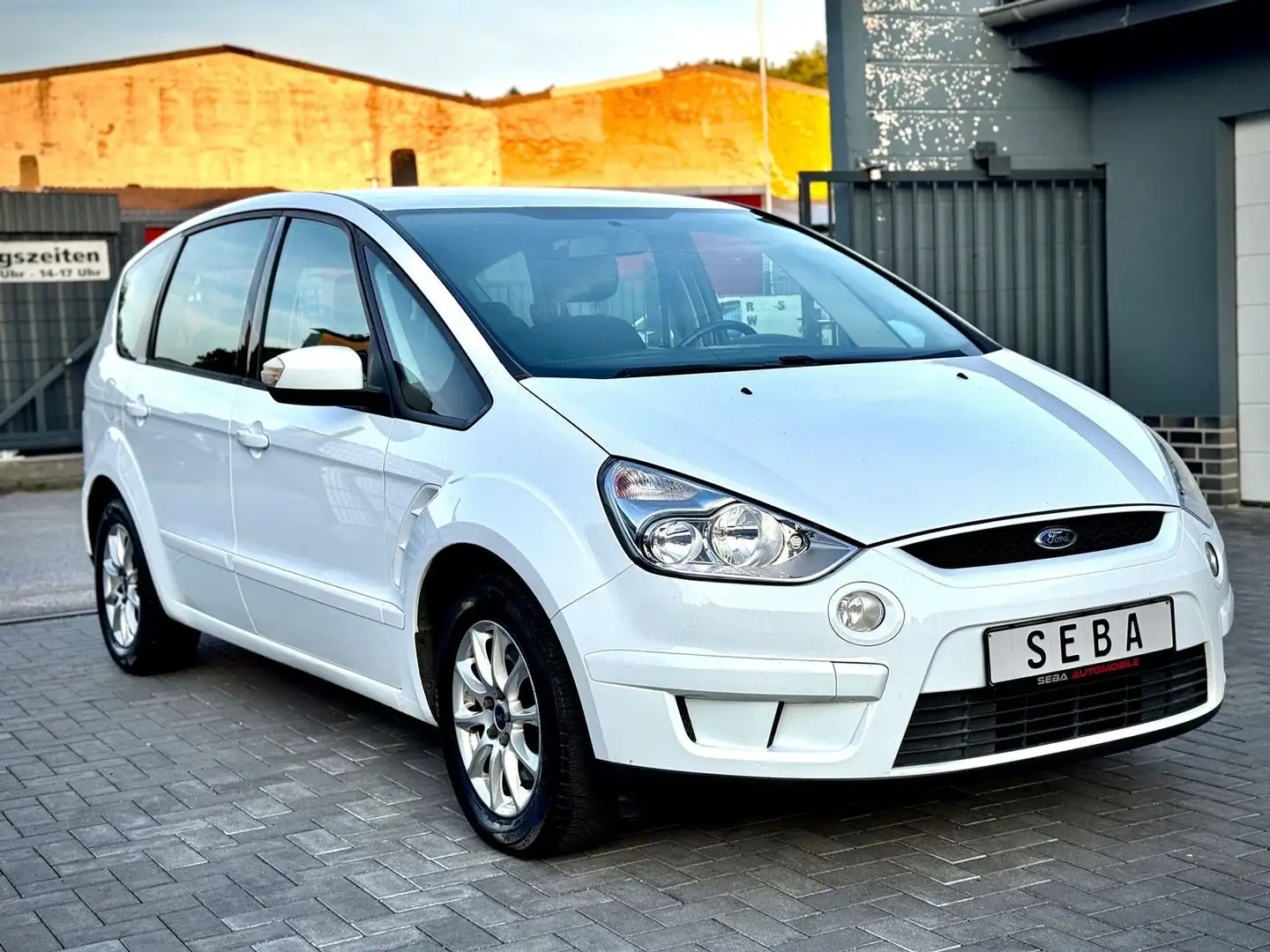 Ford S-Max Trend '2.Hand'Klima'PDC'AHK' Weiß - 1