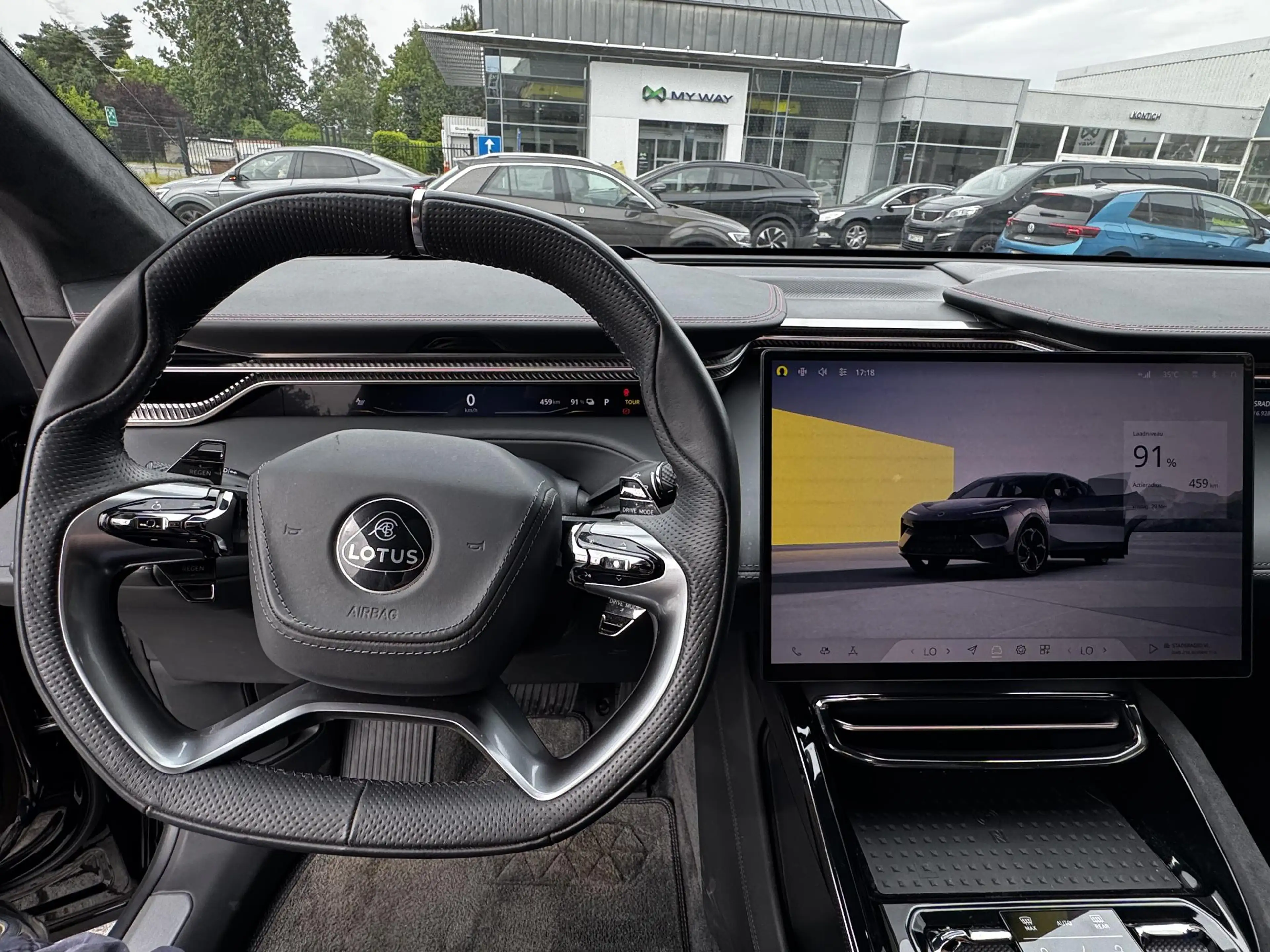 Lotus Eletre BEV 450kW — photo 26
