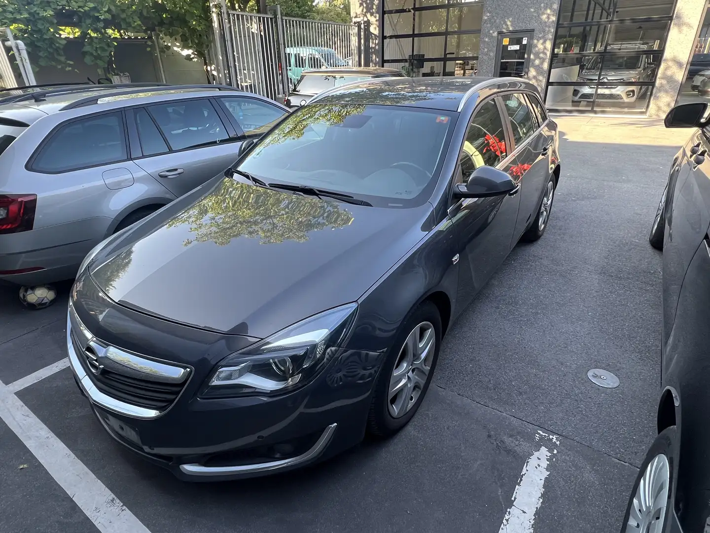 Opel Insignia 1.6 CDTI Sports Tourer Start/Stop Business Edition - 1