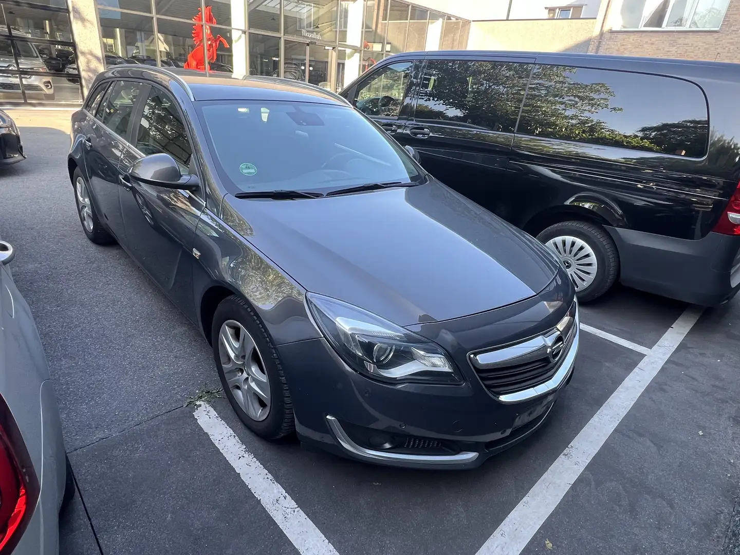 Opel Insignia 1.6 CDTI Sports Tourer Start/Stop Business Edition - 2