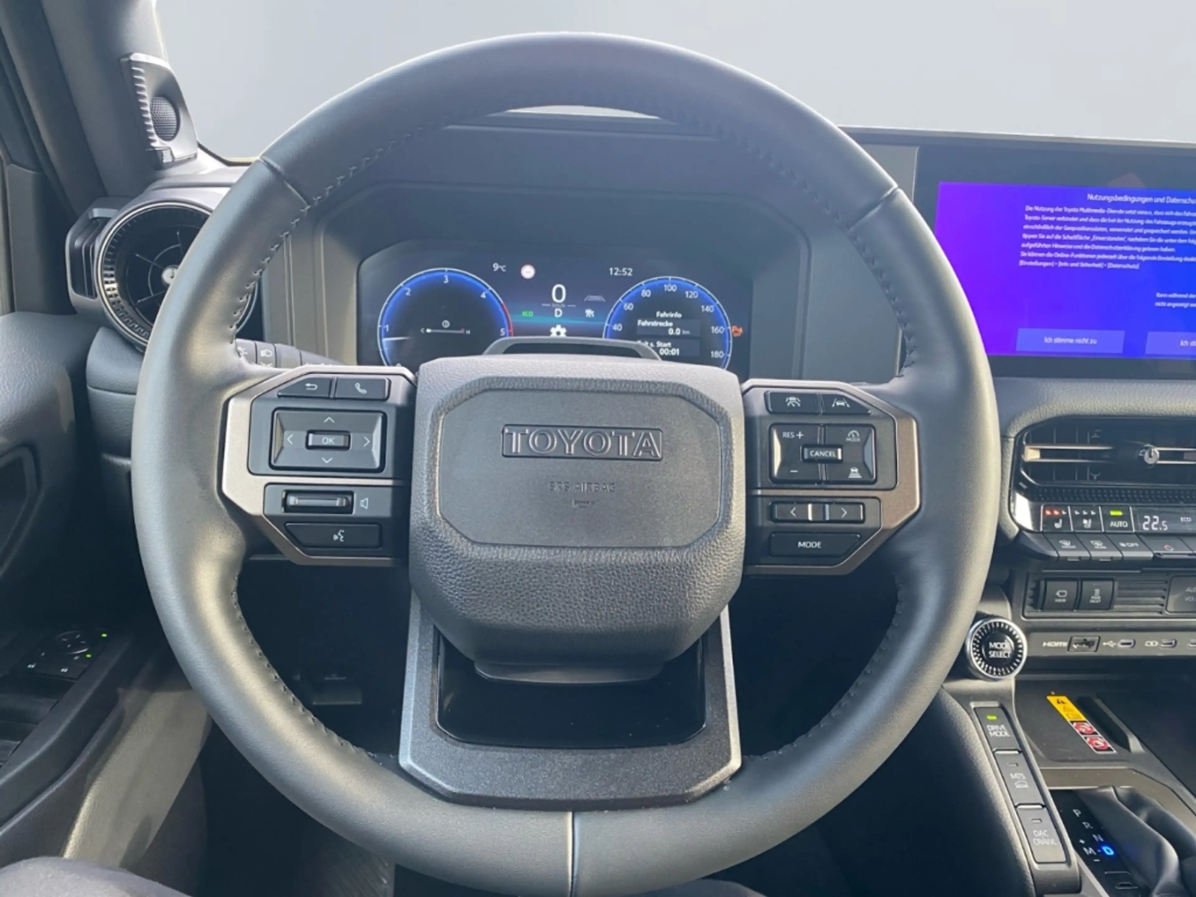 Toyota Land Cruiser 2.8 D-4D Automatik TEC-Edition *HUD* — photo 10