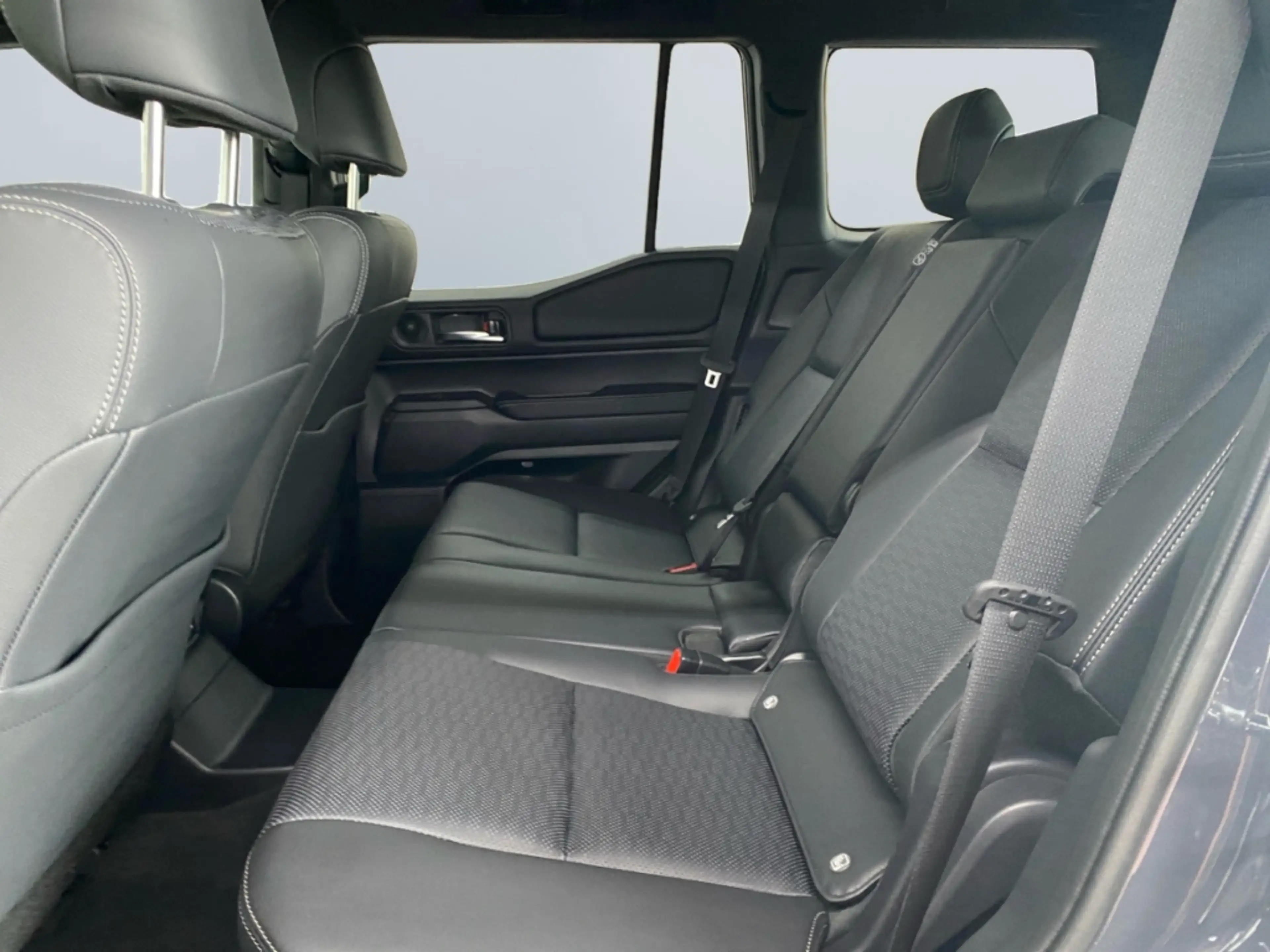 Toyota Land Cruiser 2.8 D-4D Automatik TEC-Edition *HUD* — photo 14