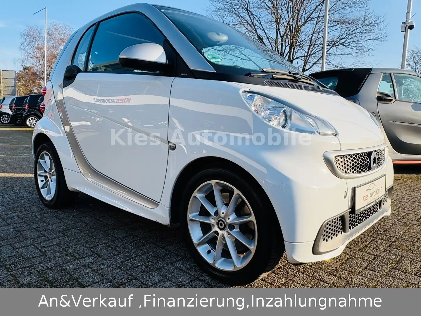 smart forTwo Passion AUTOM/SERVO/KLIMA/PANO/ALU/TÜV Weiß - 2
