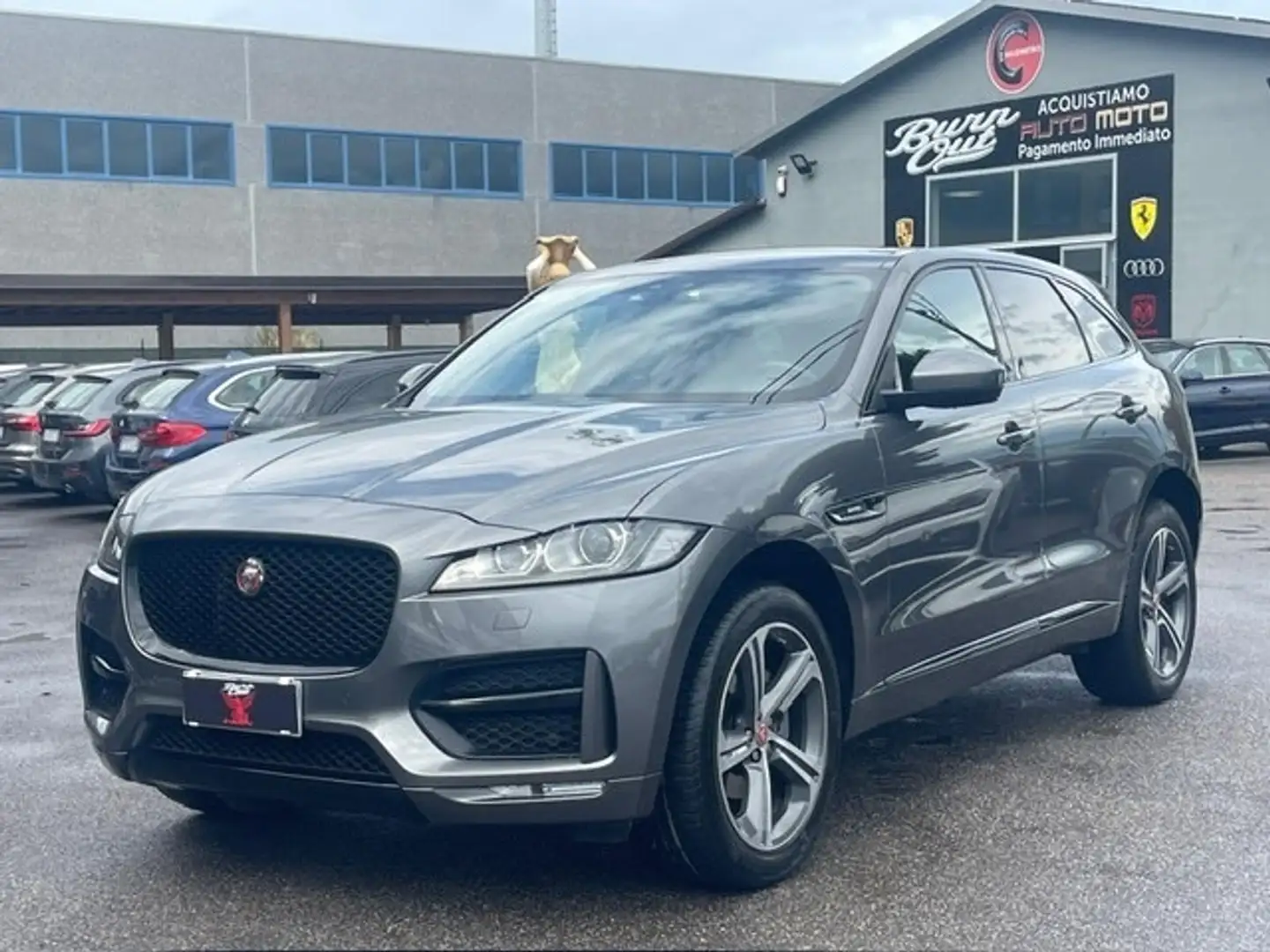 Jaguar F-Pace 2.0 D 180 CV AWD R-Sport Gris - 1