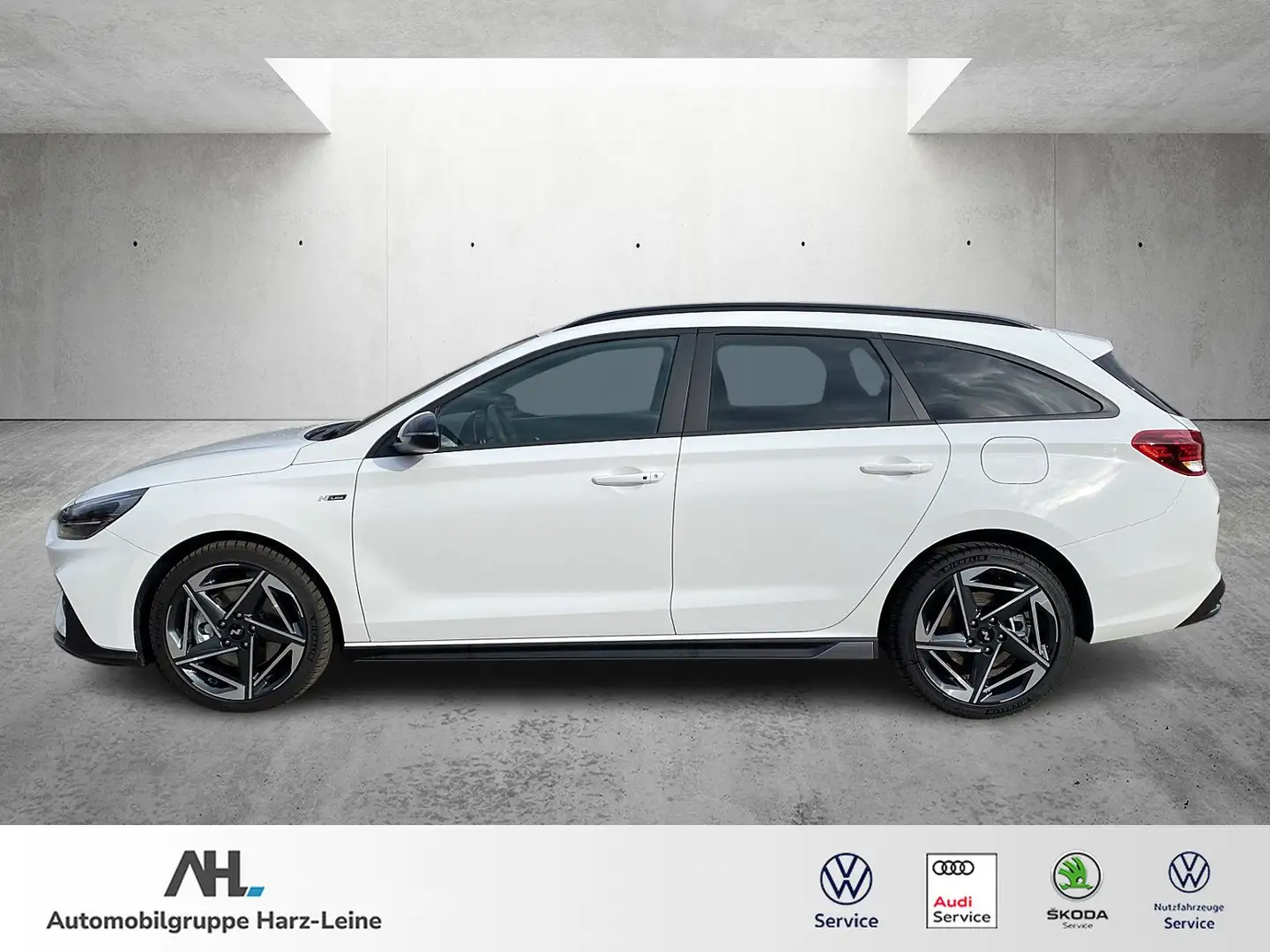 Hyundai i30 1.5 T-GDI "N-Line" 7-DCT/NAVI/LED/RFK/GRA Weiß - 2