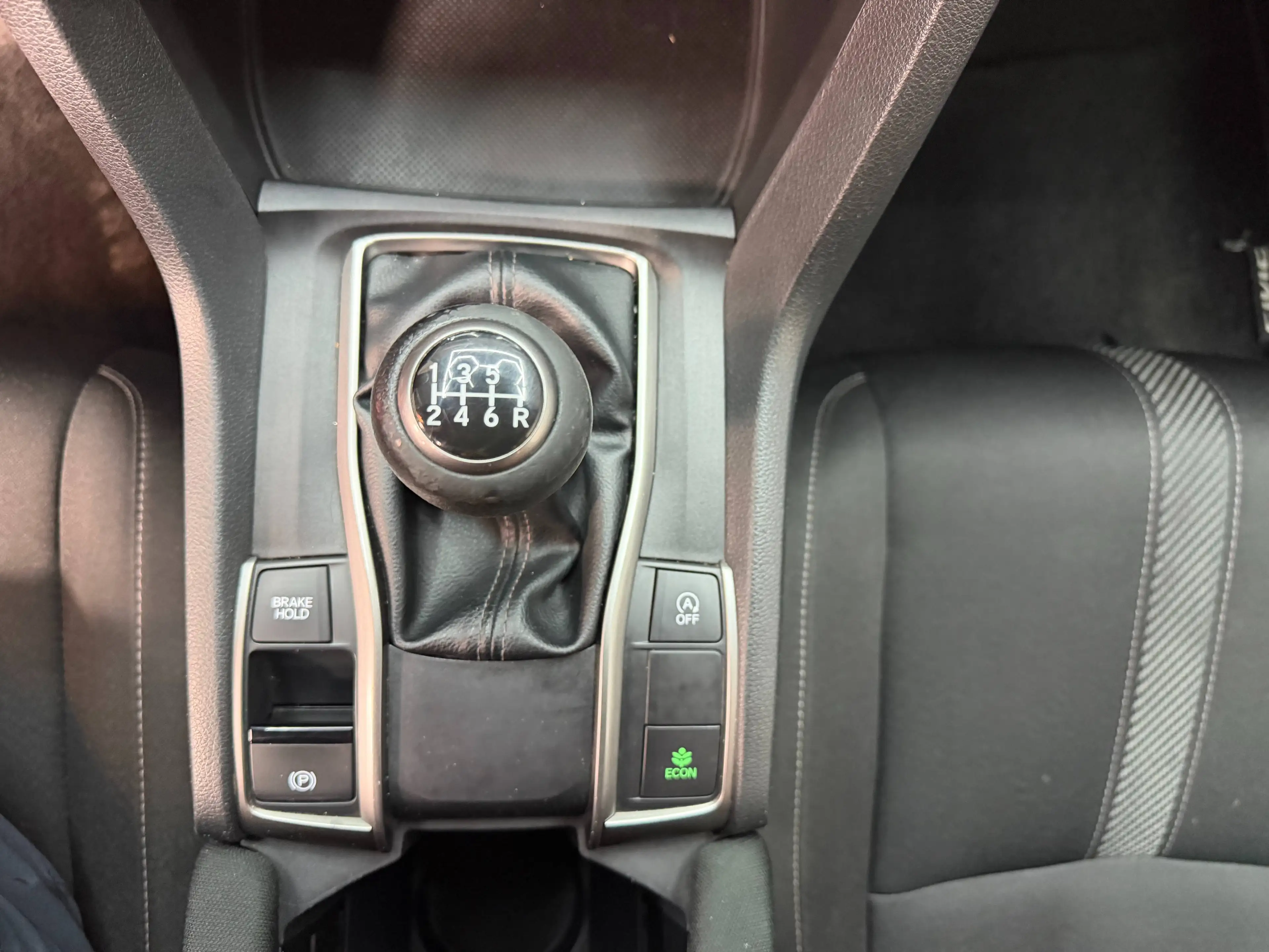 Honda Civic Civic 1.0 i-VTEC Elegance — photo 15