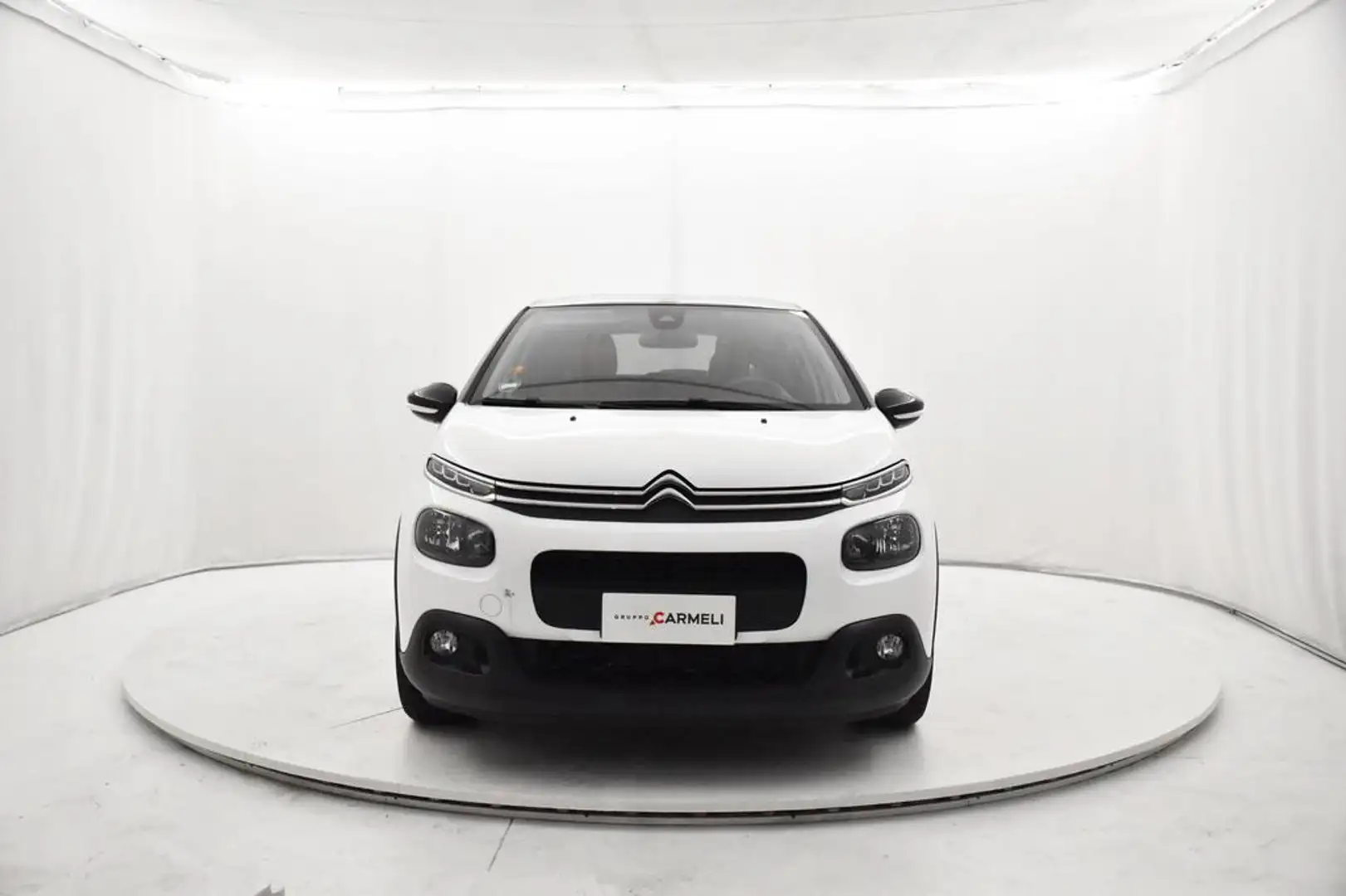 Citroen C3 1.2 puretech UpTown s&s 82cv Weiß - 2
