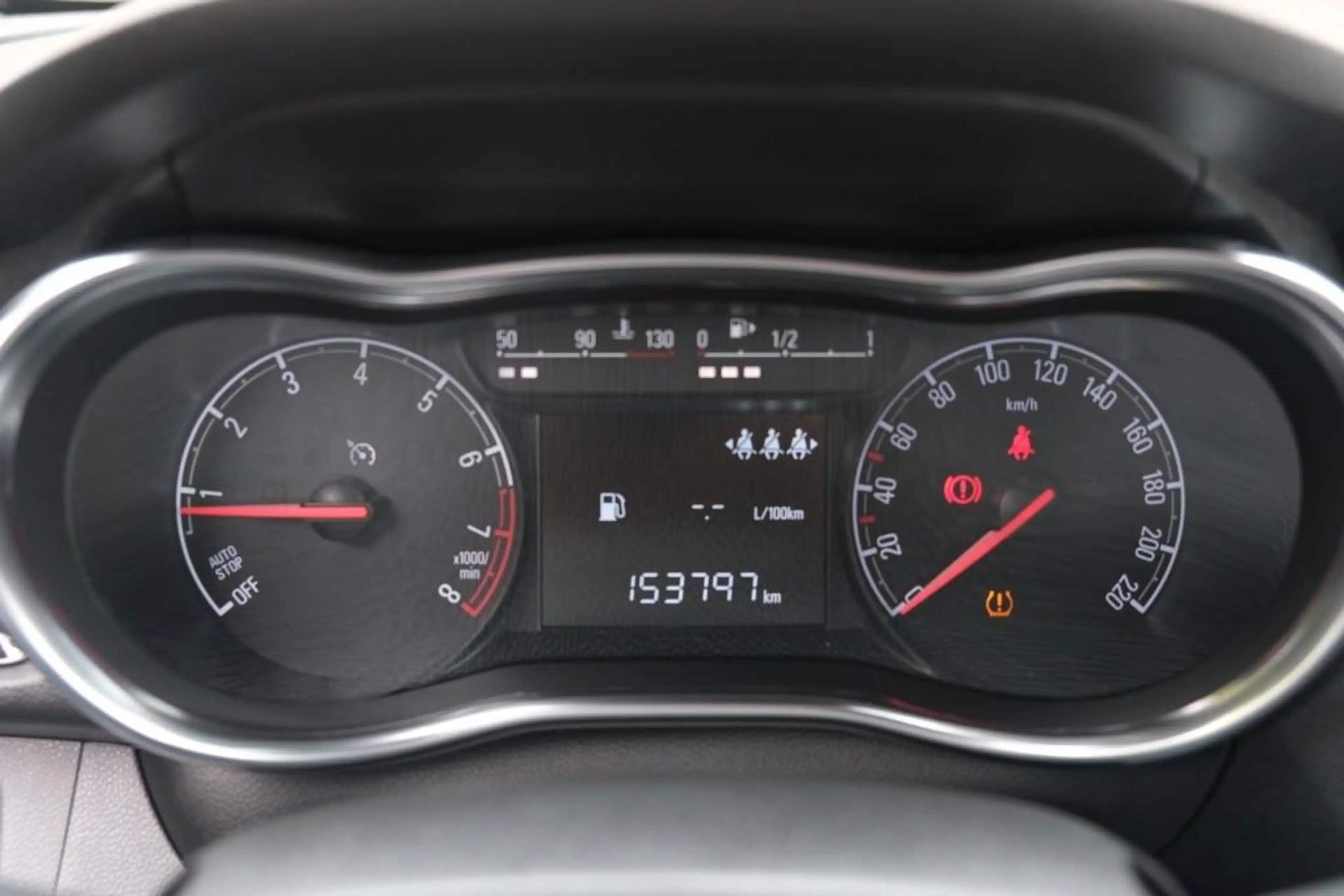 Opel Karl 1.0 ecoFLEX 75pk Innovation | App Connect | Climat — photo 11