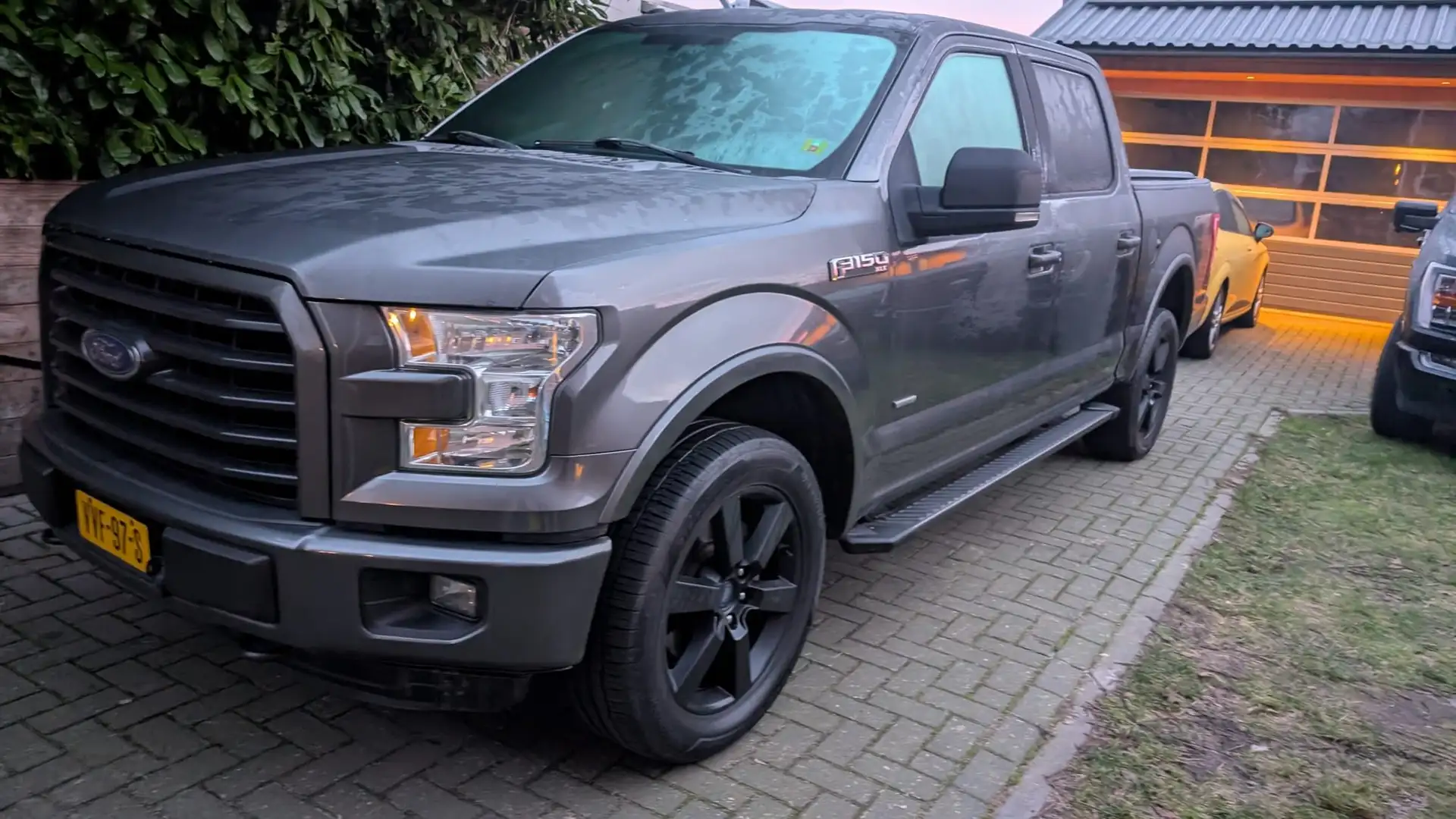 Ford F 150 F 150 XLT Gris - 1