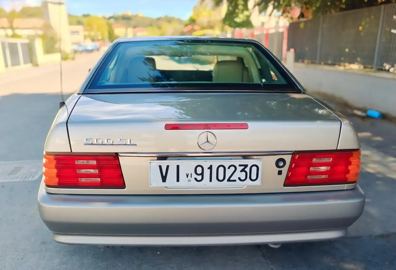 Mercedes-Benz SL 500 32, foto 5