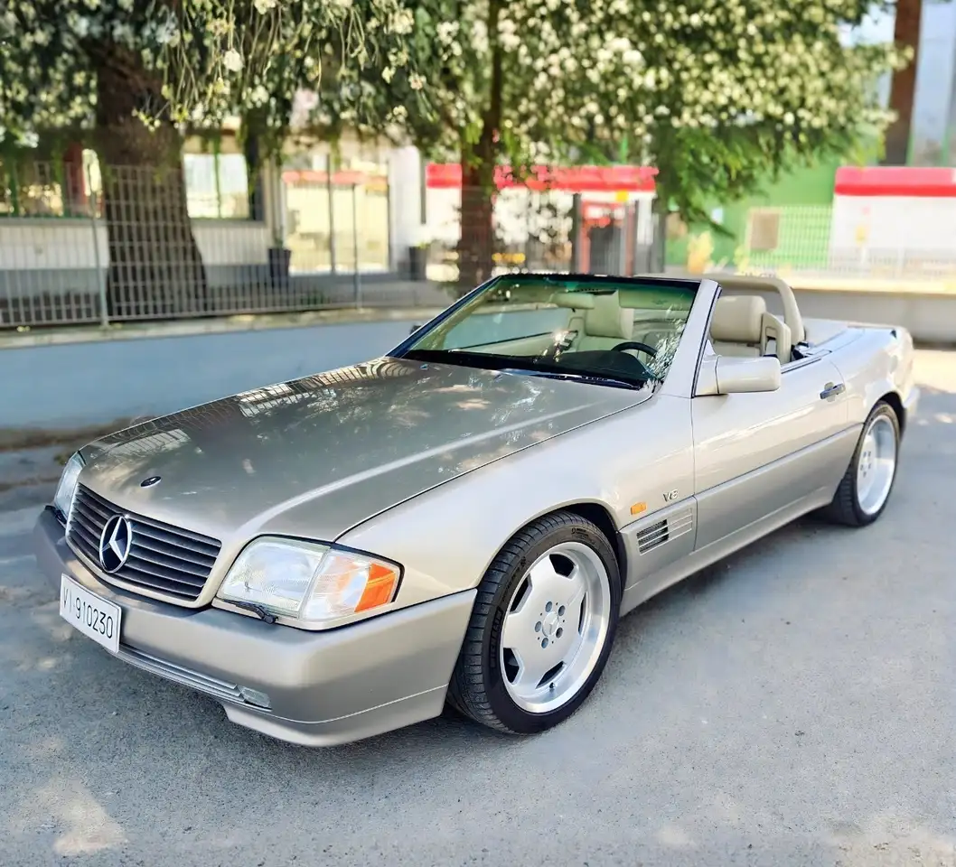 Mercedes-Benz SL 500 32, foto 1