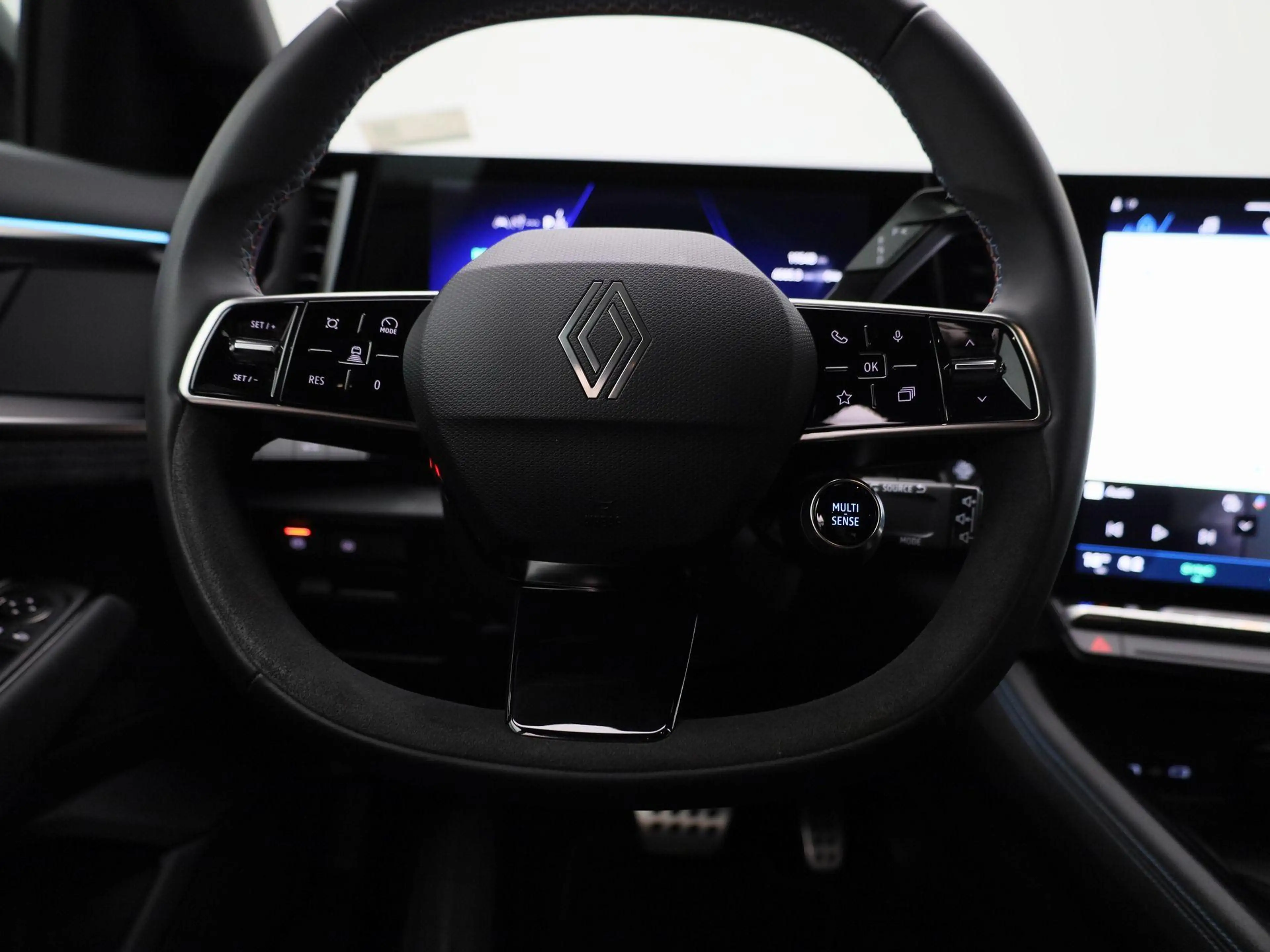 Renault Austral 1.2 E-Tech full hybrid 200 techno esprit Alpine — photo 7