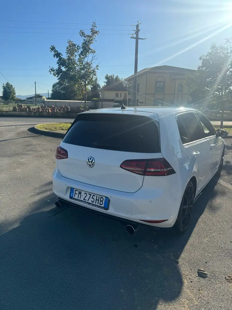 Volkswagen Golf GTI 5p 2.0 tsi - 2