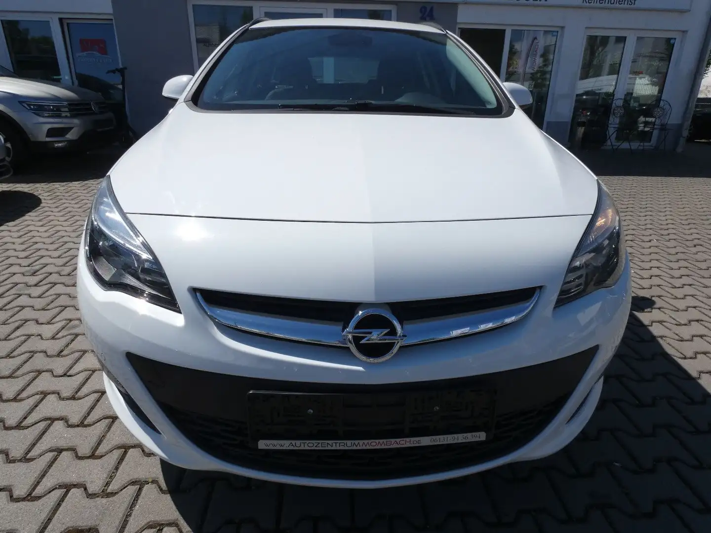 Opel Astra J Sports Tourer Style Weiß - 2