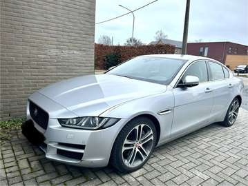 XE 2.0 D AWD Portfolio