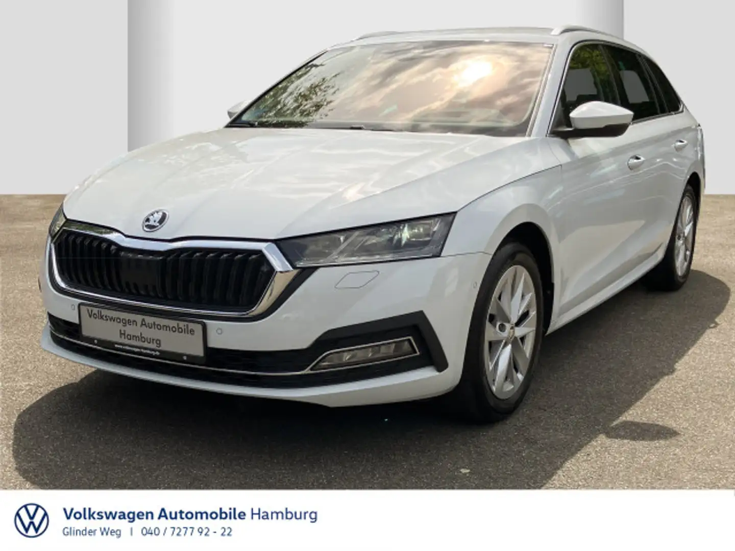 Skoda Octavia Combi 2.0 TDI DSG Style Kamera Weiß - 1