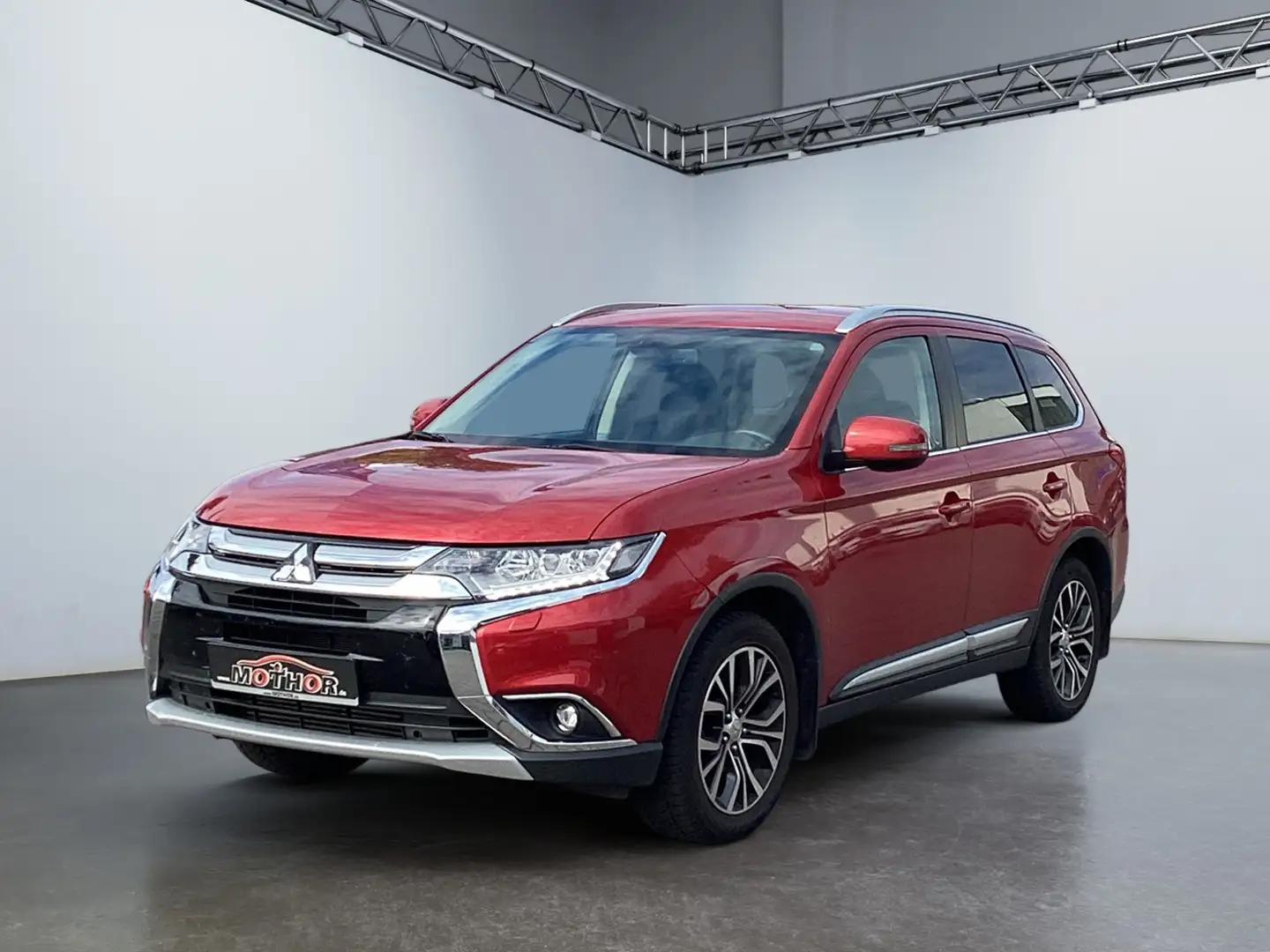 Mitsubishi Outlander 2.2 DI-D EDITION+ 4WD Automatik AHK Rot - 2