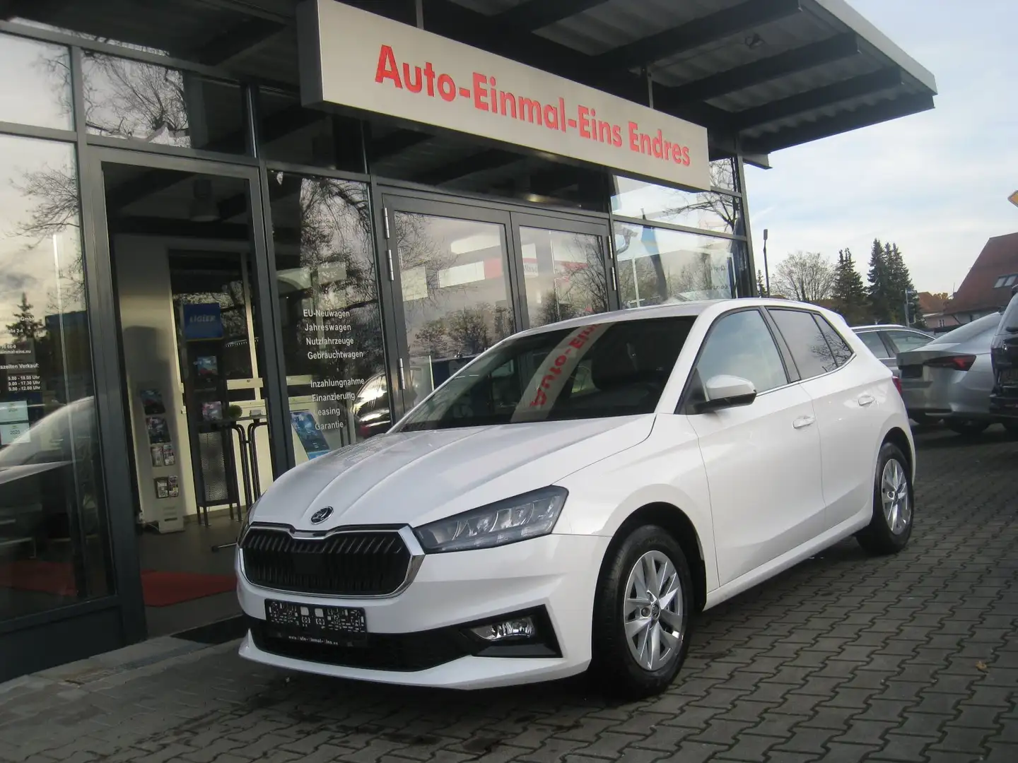 Skoda Fabia IV 1.0TSI STYLE *LED*Sitzheizung*Climatic Weiß - 1