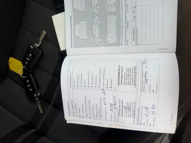 Volkswagen Golf view 22