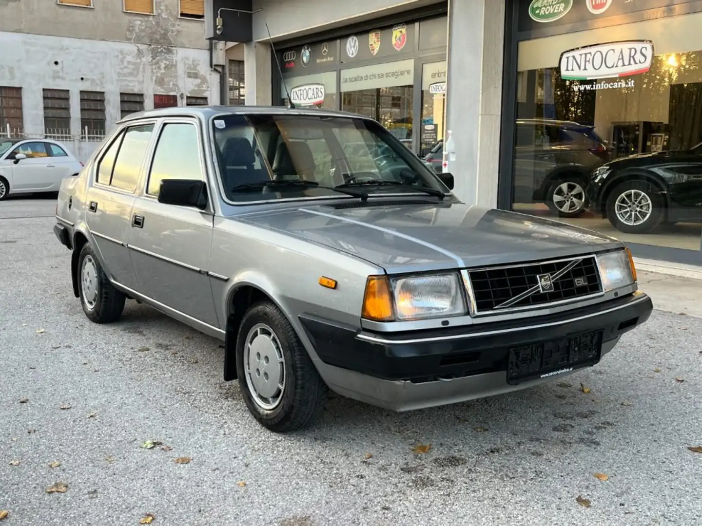 Volvo 340 1.4 4 porte GL variomatic Da collezione Gri - 1