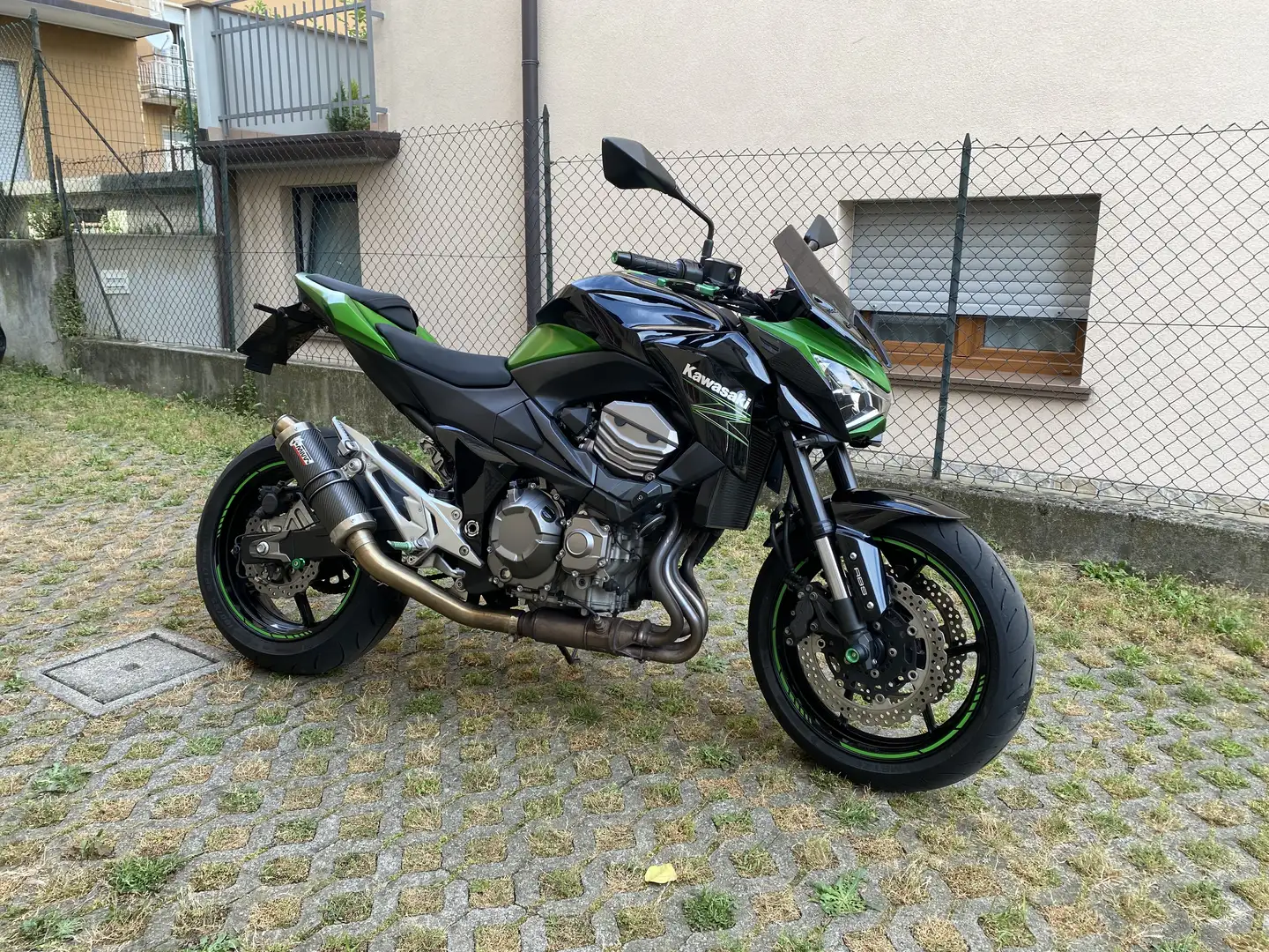 Kawasaki Z 800 e Version ABS - 1