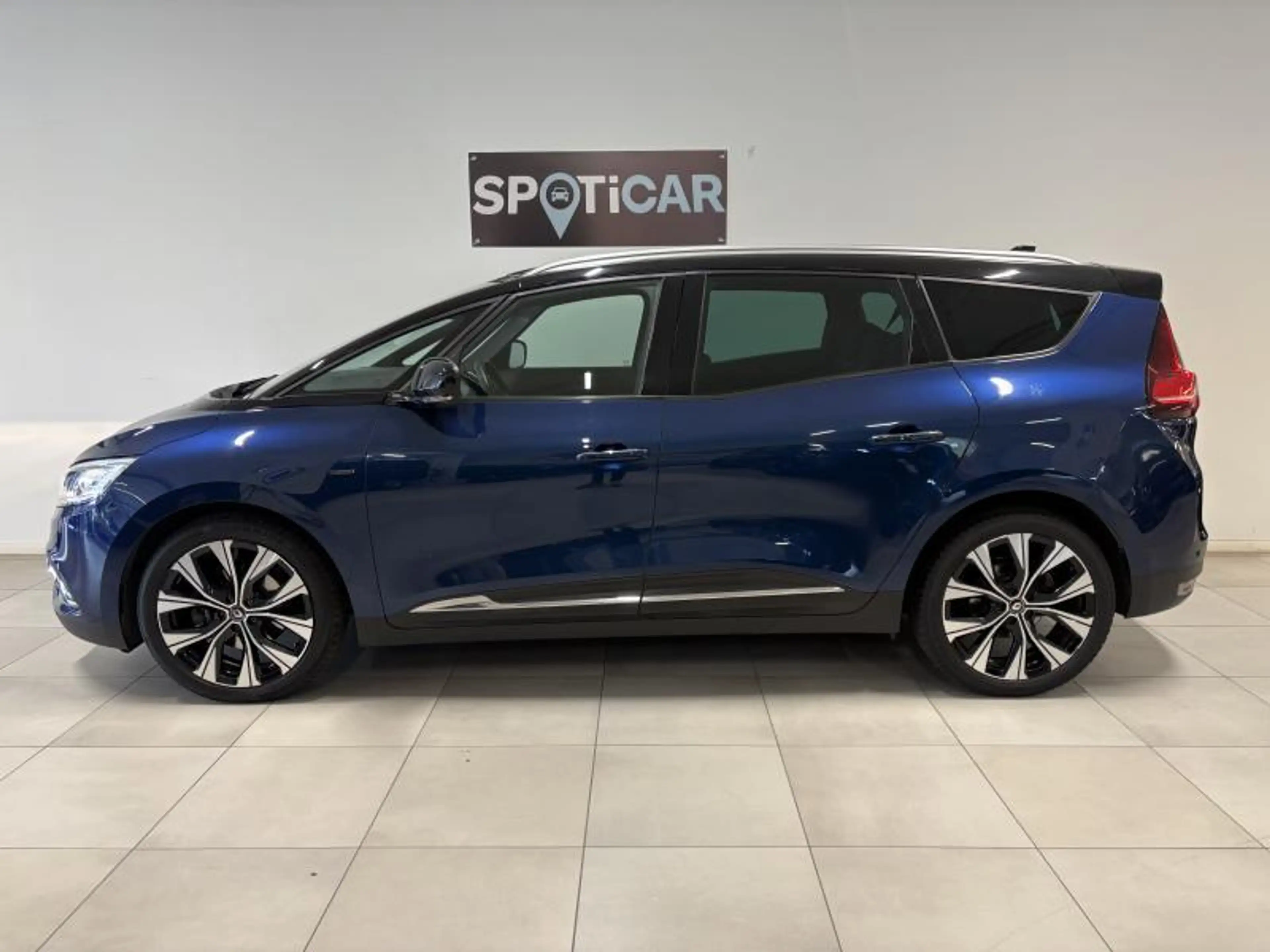 Renault Scenic IV Limited - GPS - CAMERA — photo 4