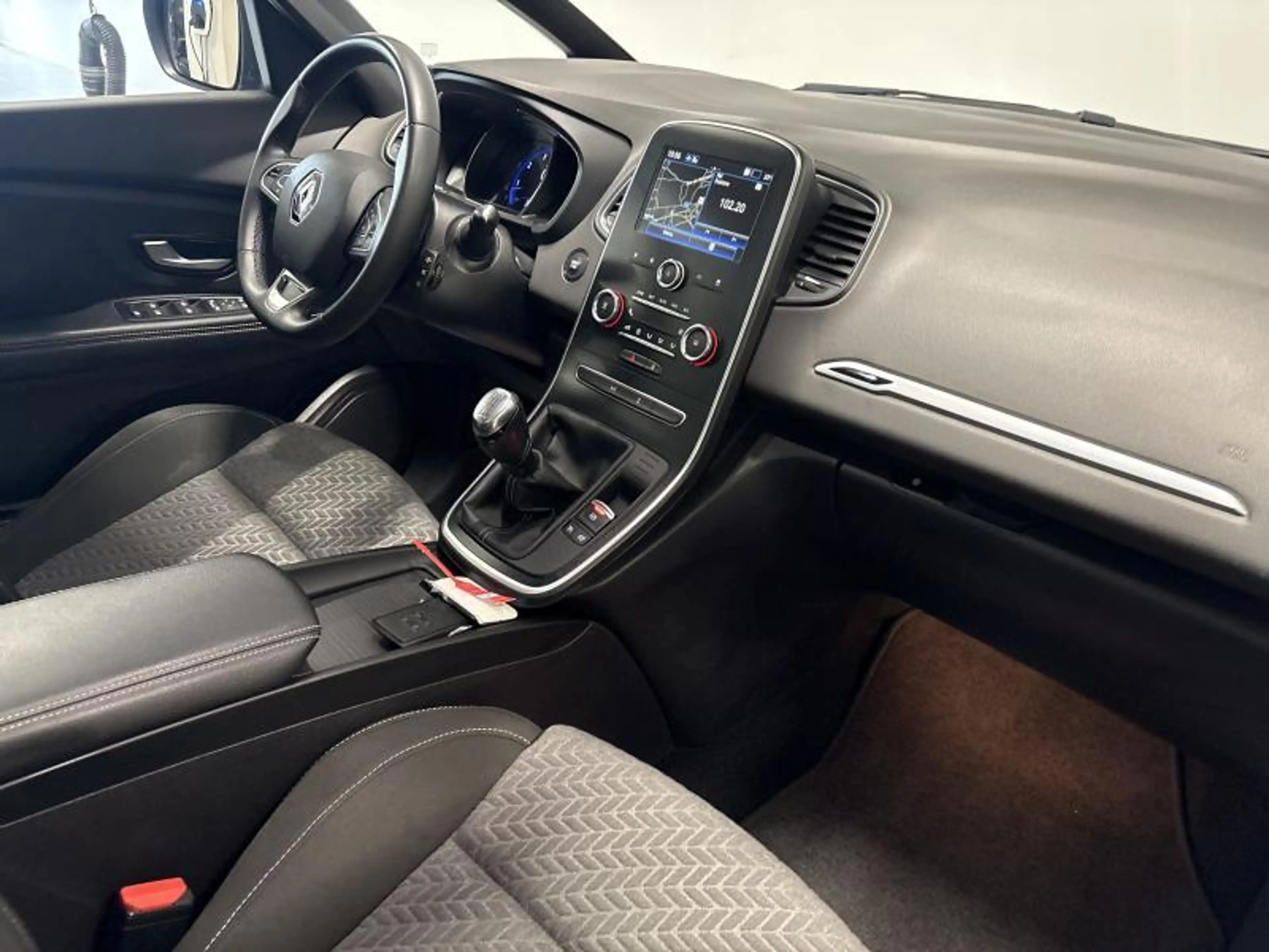 Renault Scenic IV Limited - GPS - CAMERA — photo 2