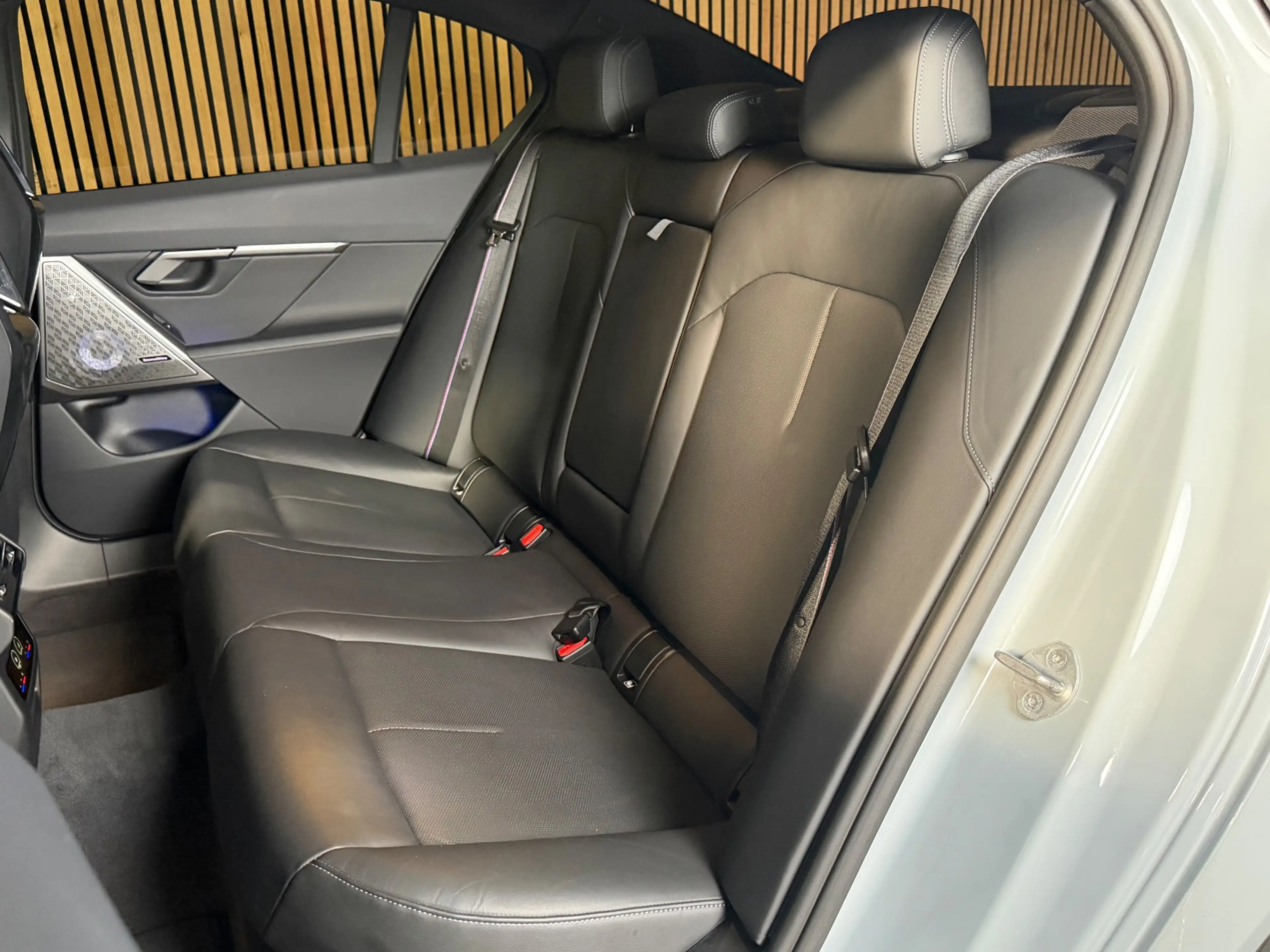 BMW M5 5-serie - 5 serie 727 PK PANO| Bowers & Wilkins| M — photo 24