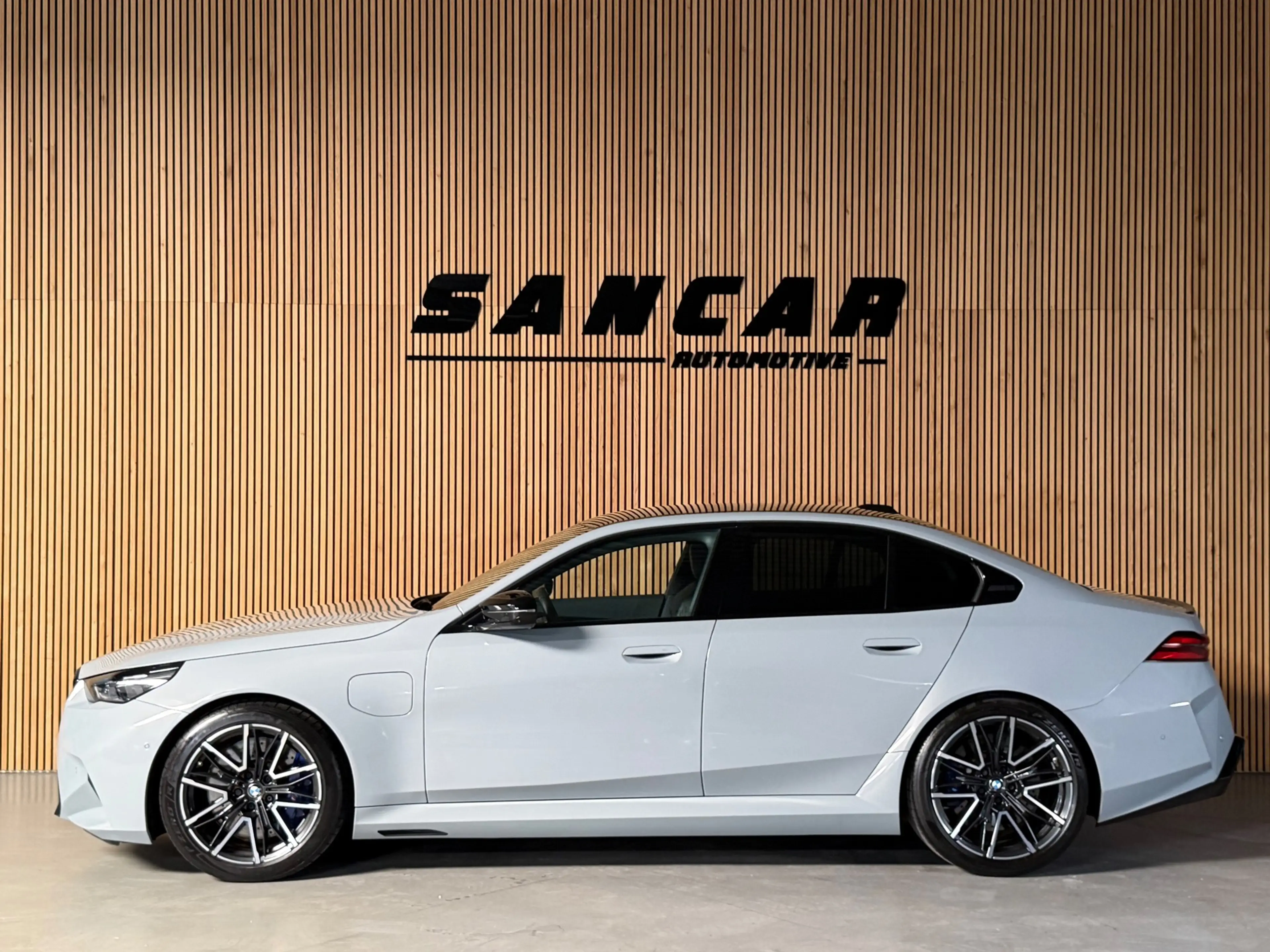 BMW M5 5-serie - 5 serie 727 PK PANO| Bowers & Wilkins| M — photo 4