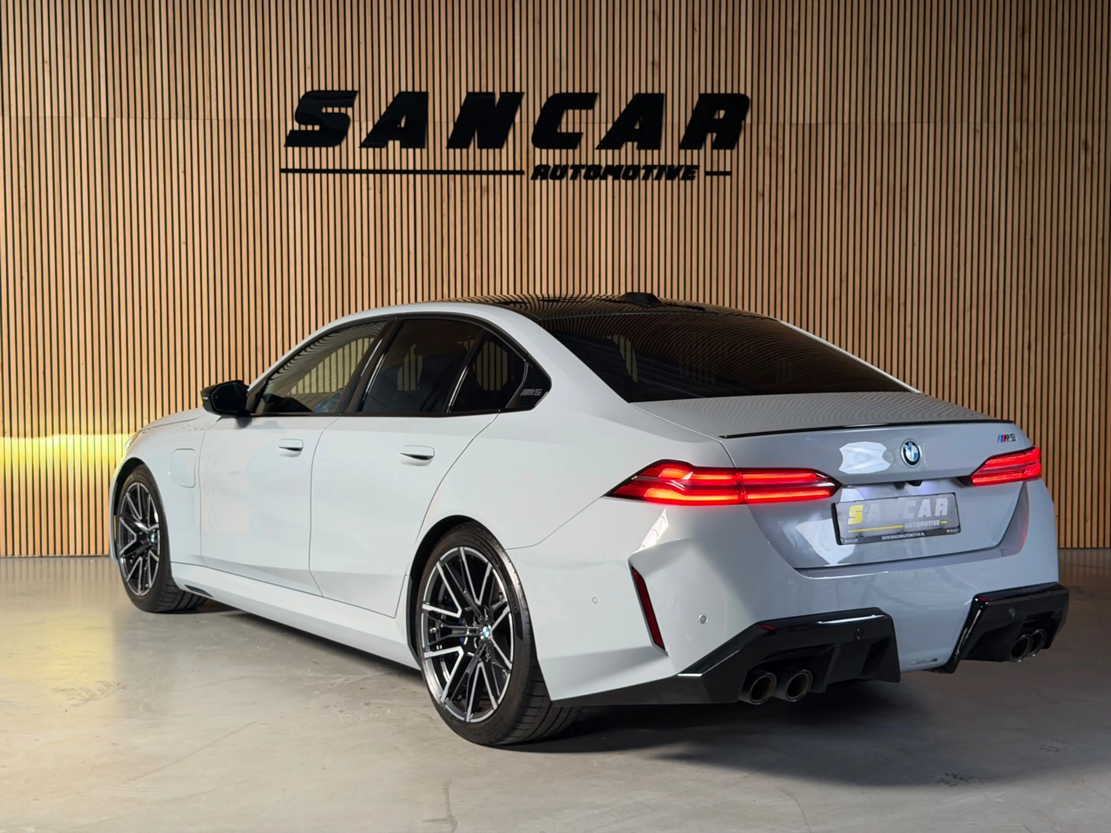 BMW M5 5-serie - 5 serie 727 PK PANO| Bowers & Wilkins| M — photo 9