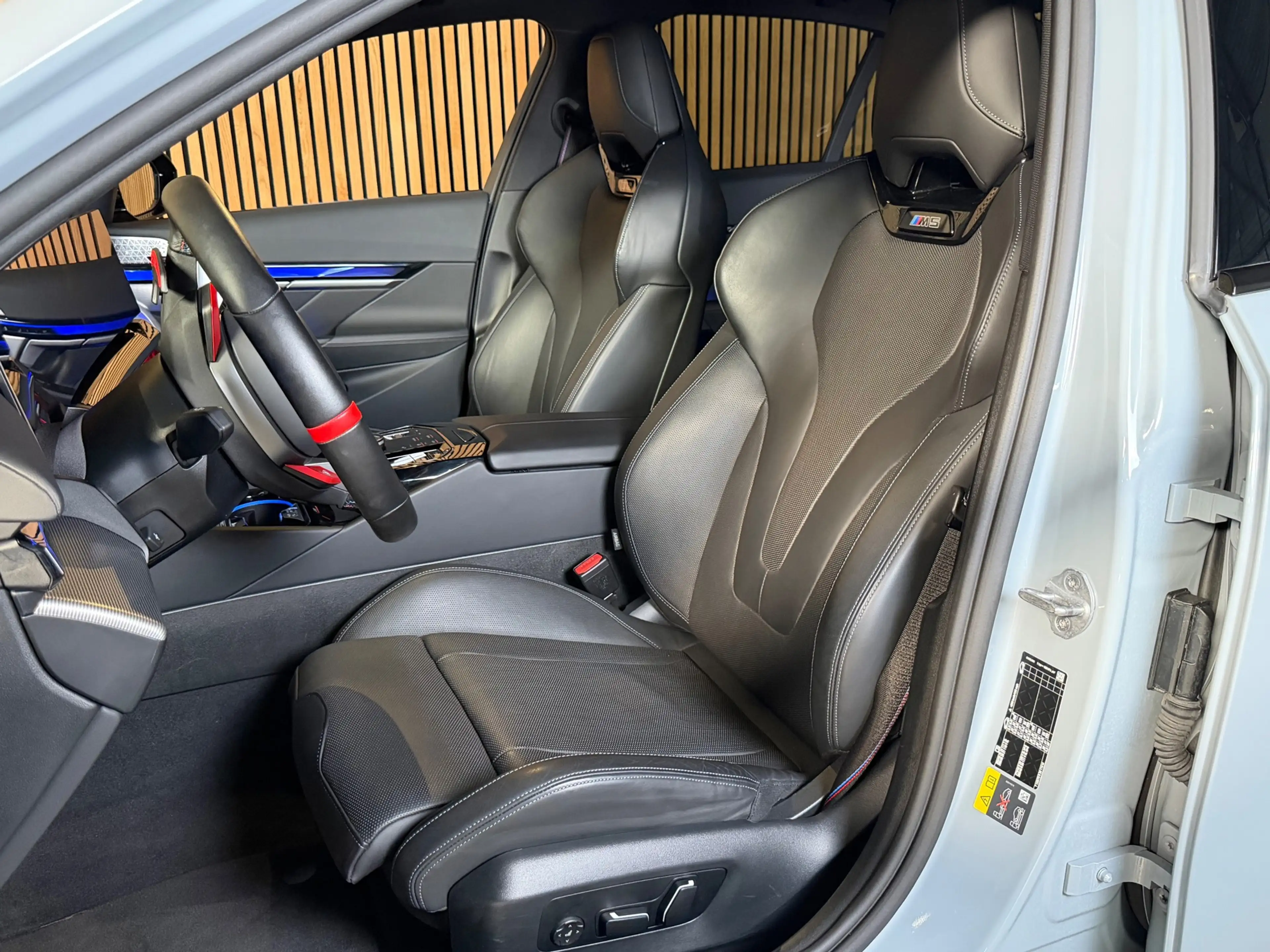 BMW M5 5-serie - 5 serie 727 PK PANO| Bowers & Wilkins| M — photo 23