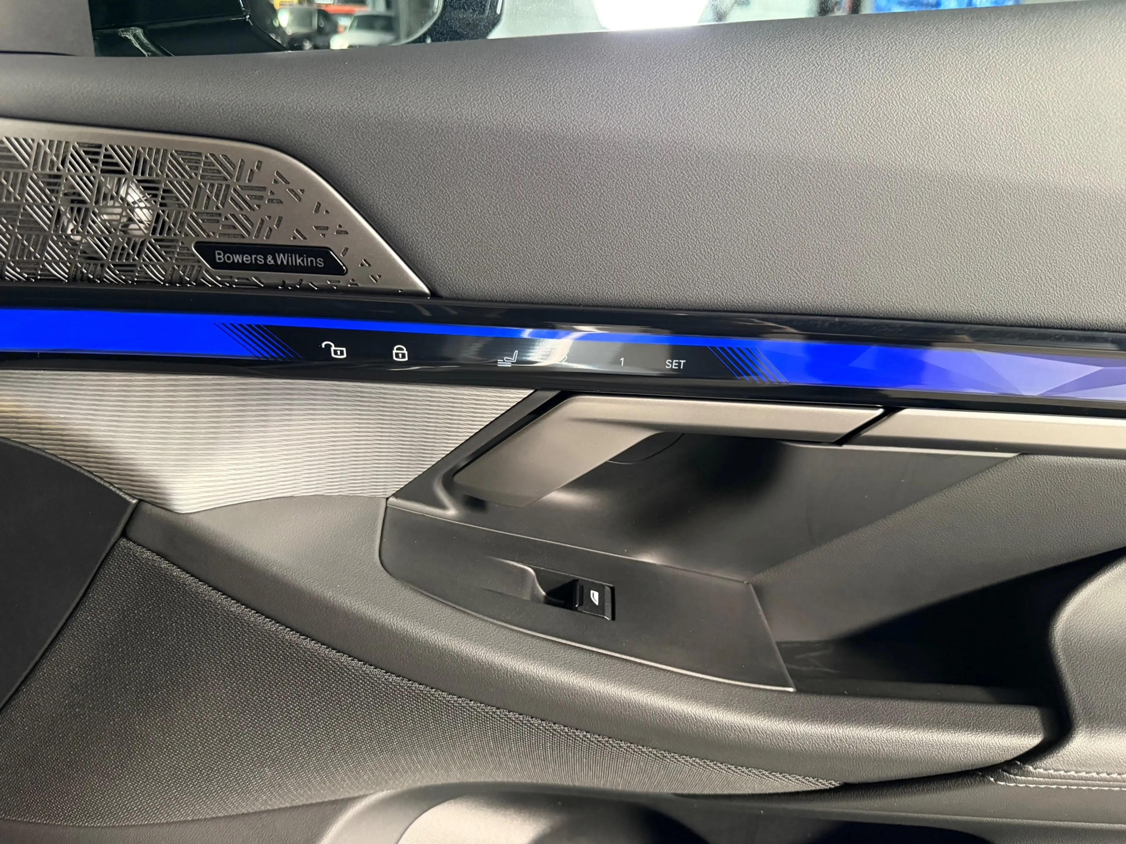 BMW M5 5-serie - 5 serie 727 PK PANO| Bowers & Wilkins| M — photo 28