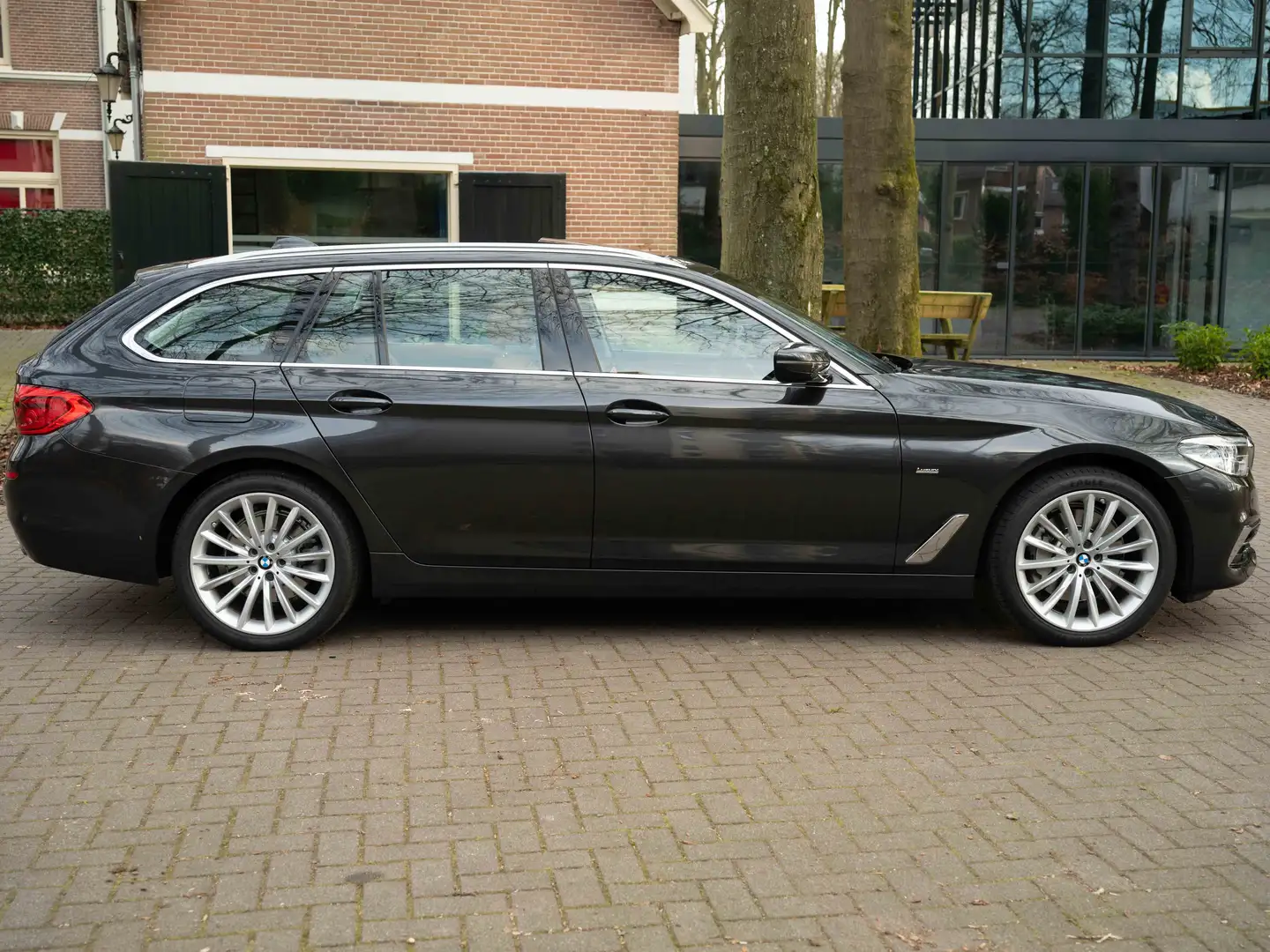 BMW 530 530i High Executive Grijs - 1