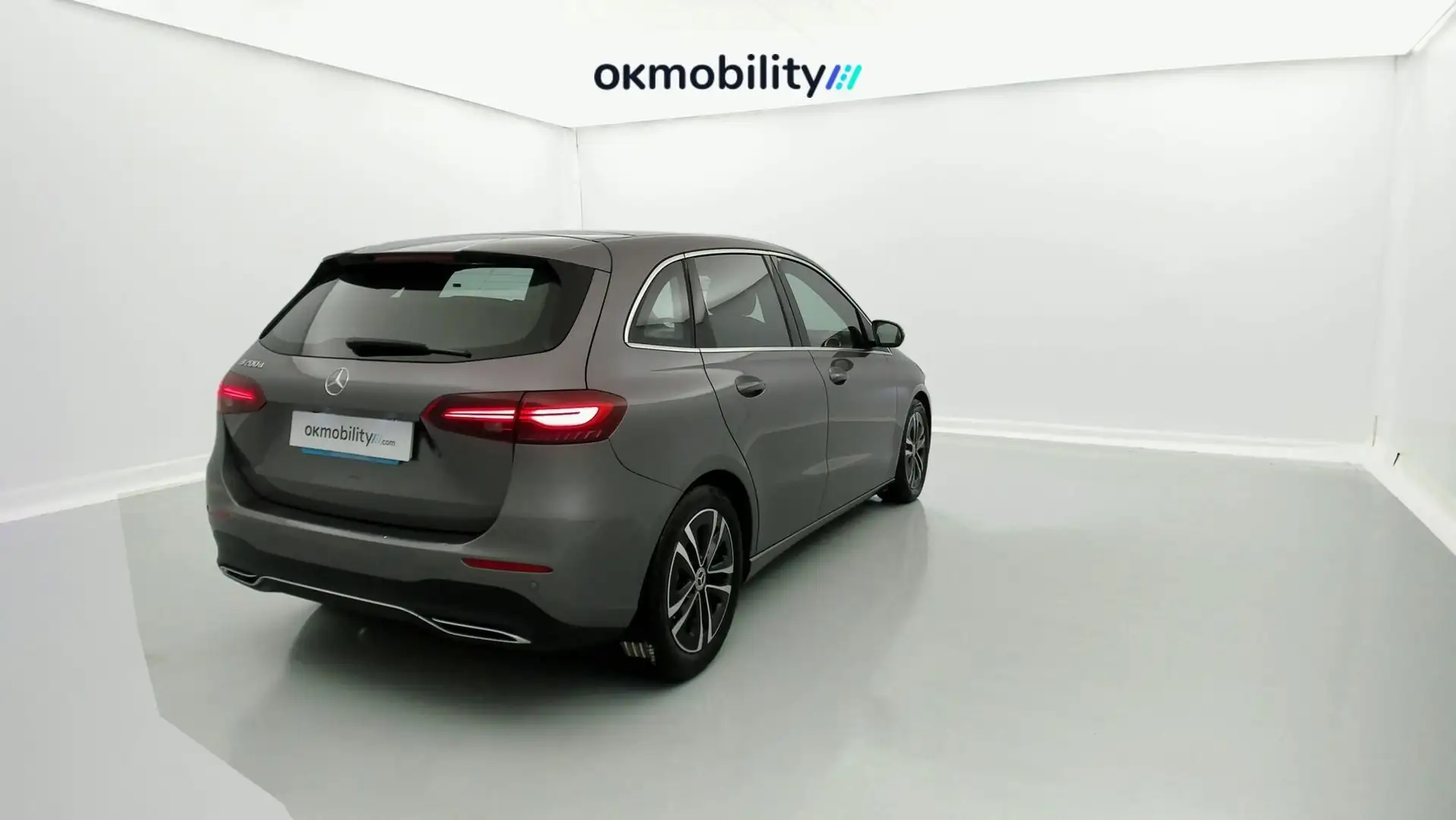 Mercedes-Benz B 200 200d Argent - 2