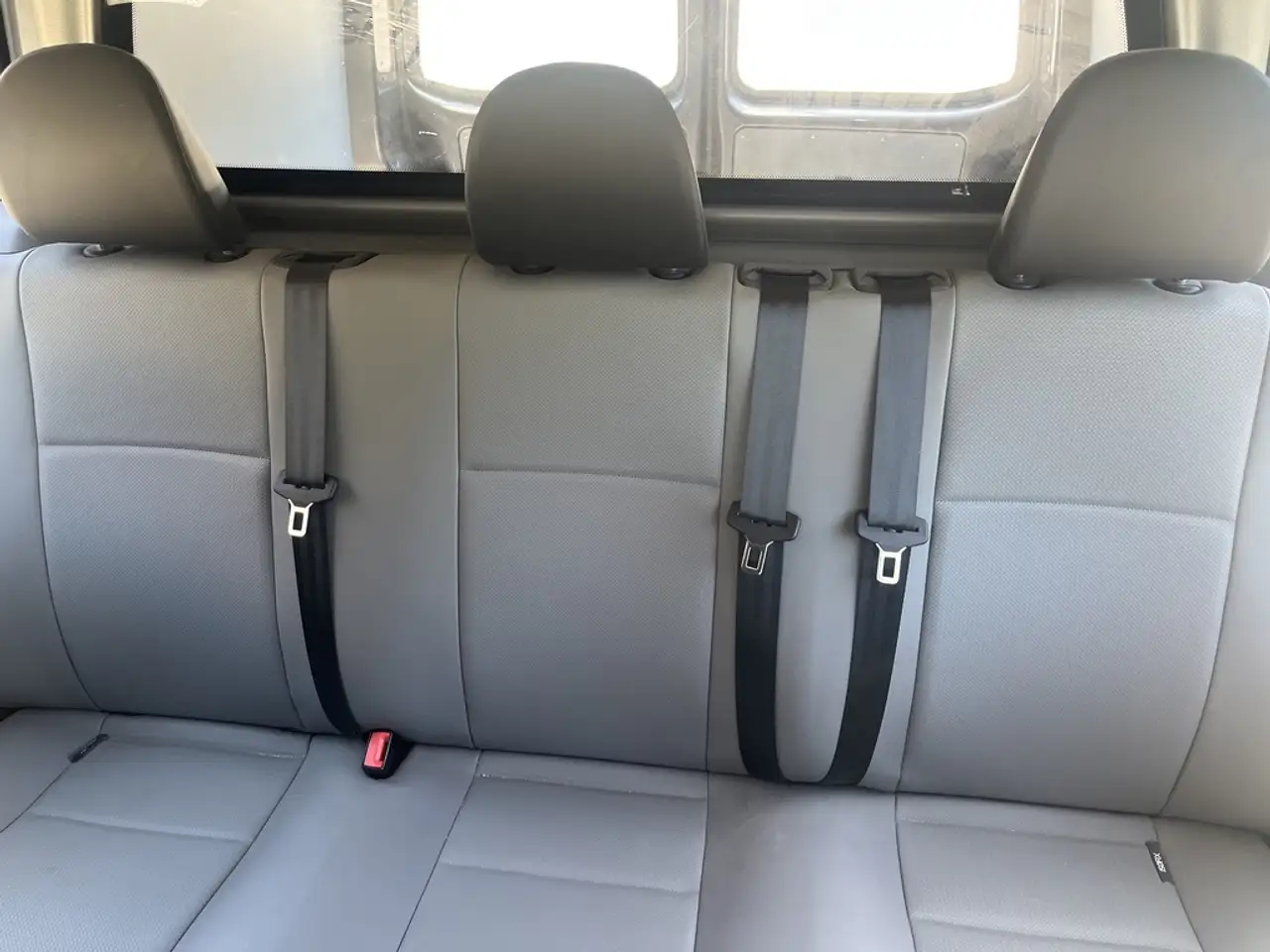 Volkswagen T6.1 Transporter 4Motion/4X4 DSG 2021 slechts 61.562 KM met 6 ZITPLAATSEN 37.808€ ex btw, миниатюра 20