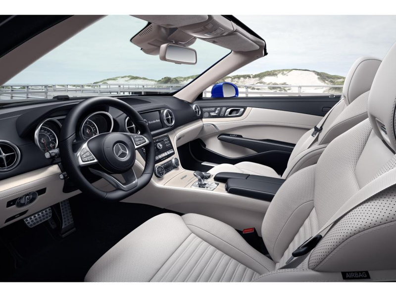 Mercedes-Benz SL 500 AMG Comand Ambiente Fahrassist LED Pano — photo 9