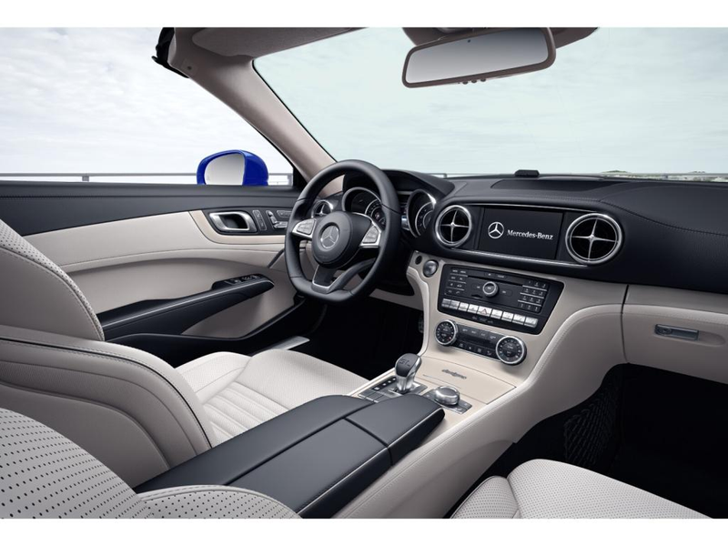 Mercedes-Benz SL 500 AMG Comand Ambiente Fahrassist LED Pano — photo 11
