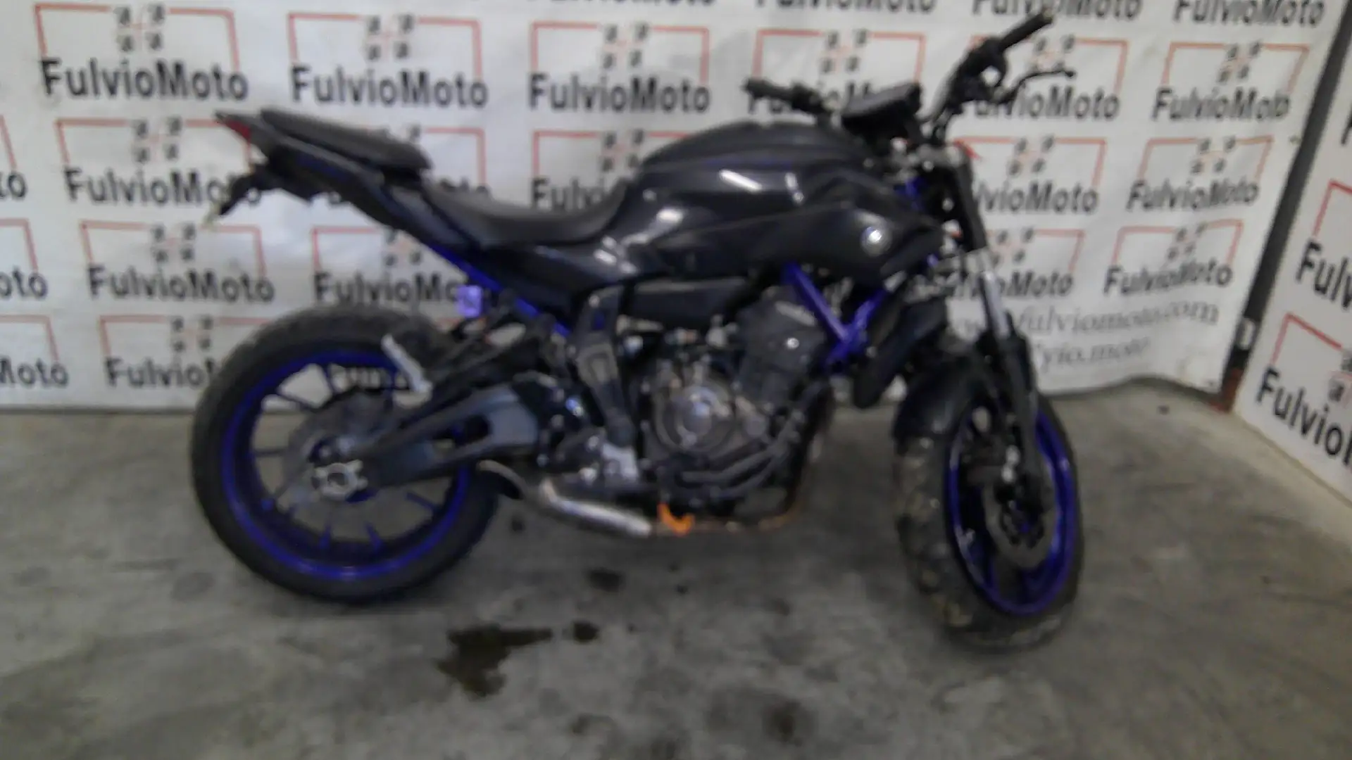 Yamaha MT-07 - 1
