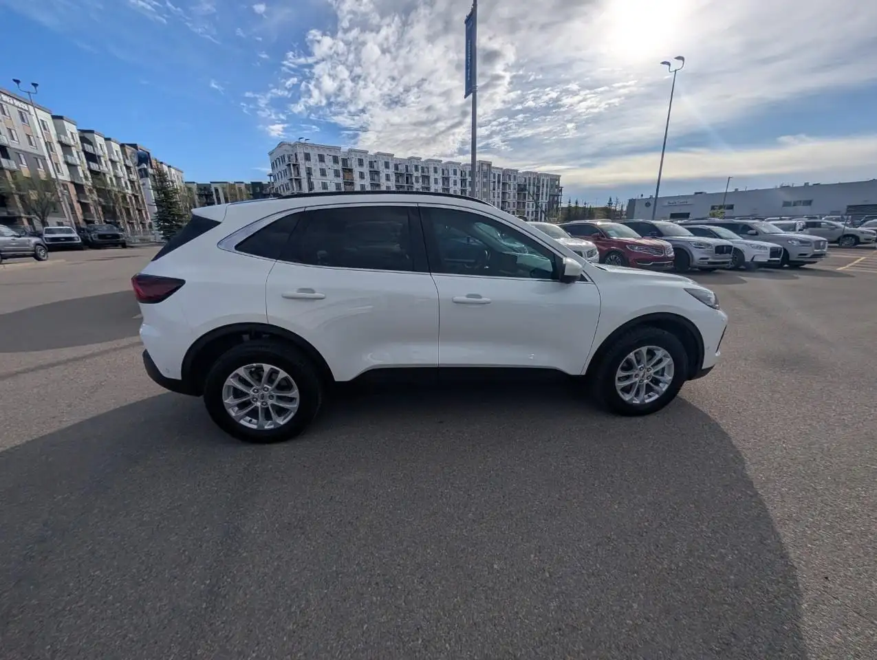 Ford Escape снимка Ford Escape