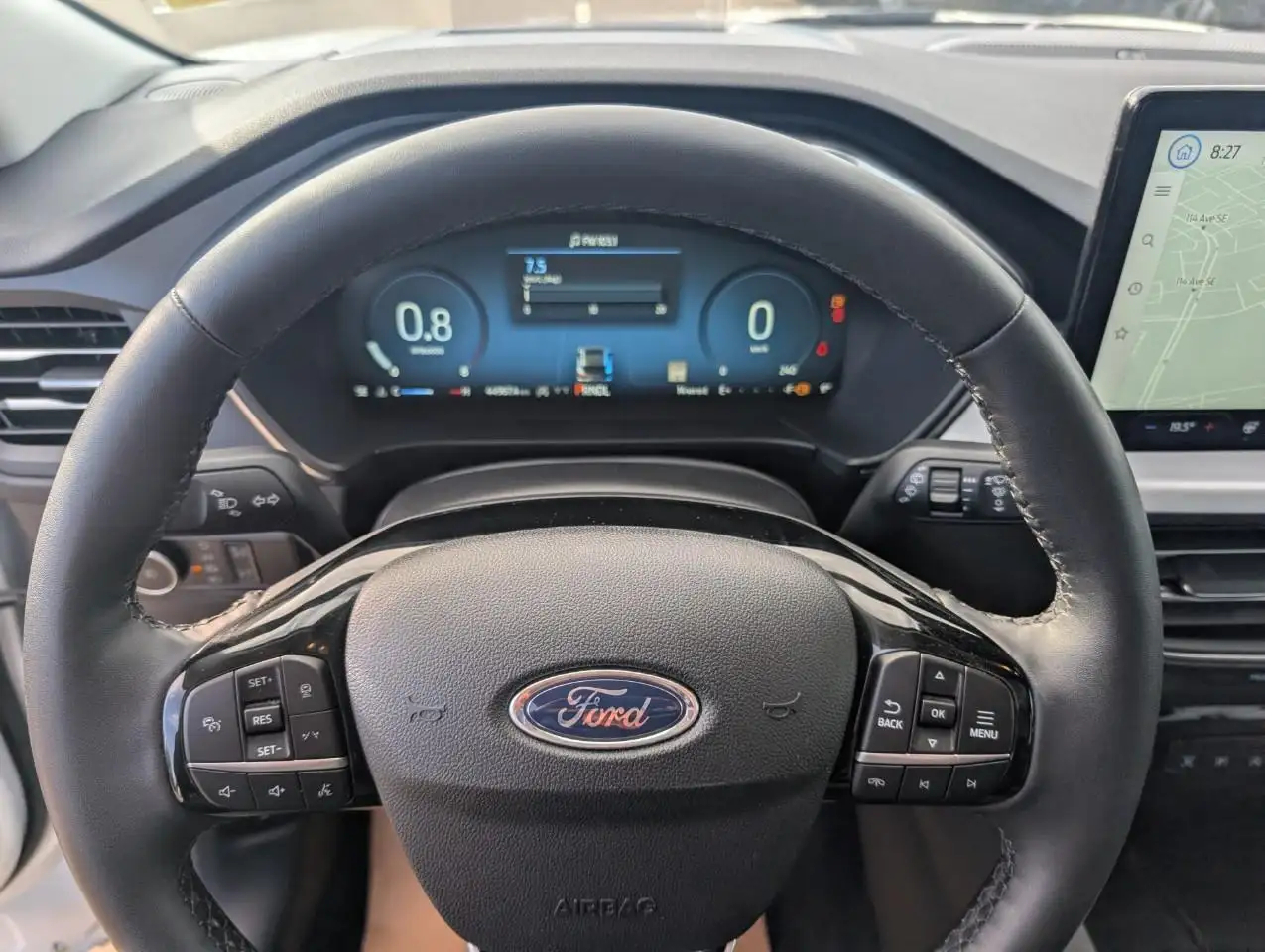 Ford Escape снимка Ford Escape