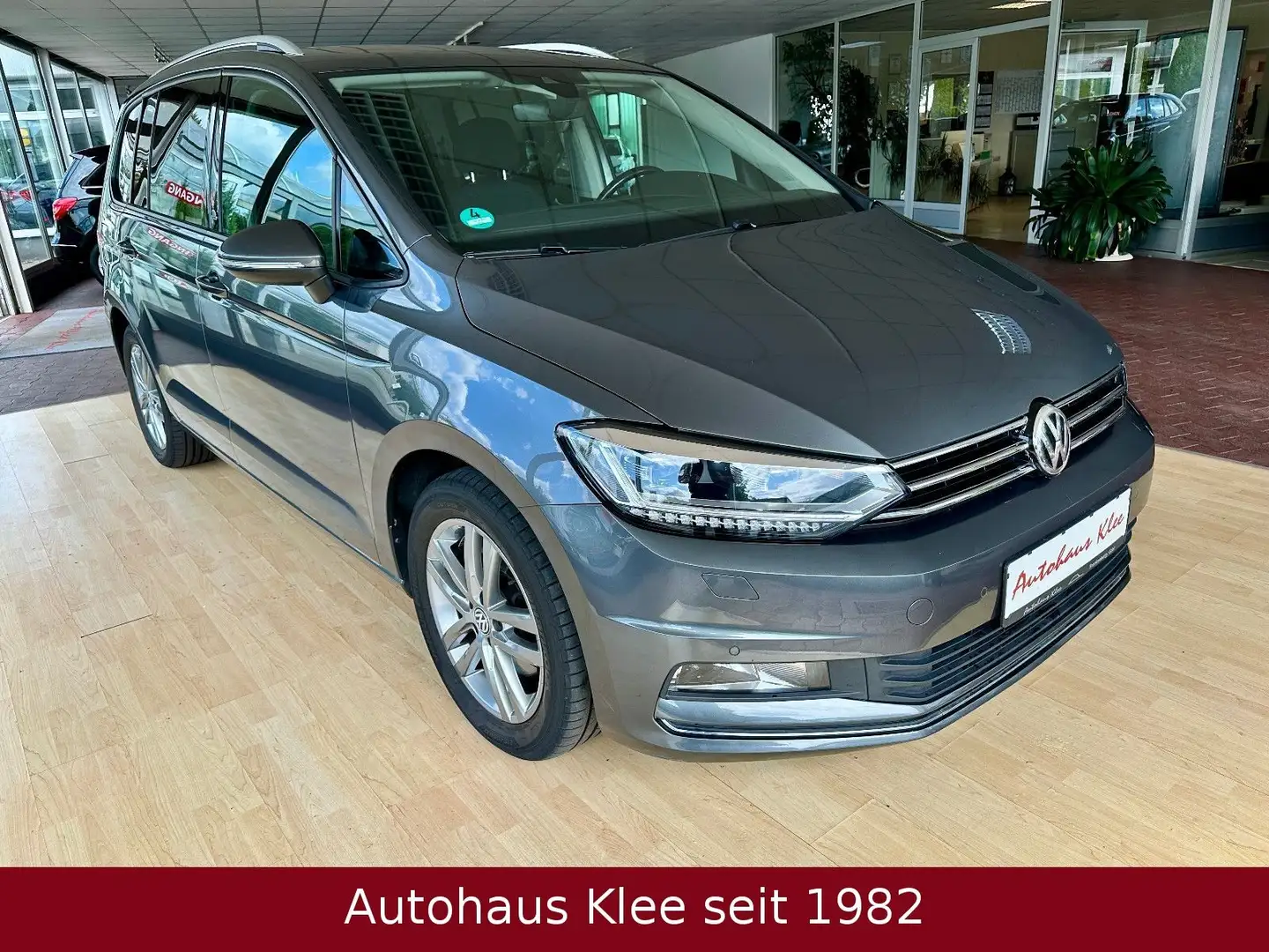 Volkswagen Touran 1.4 TSI DSG *7-Sitzer*Navi*Pano*Xen*Cam* Grau - 1