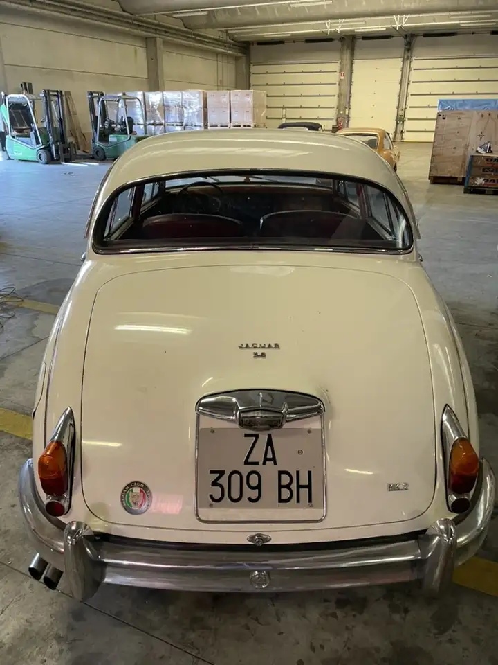 Jaguar MK II 3.8, foto 4